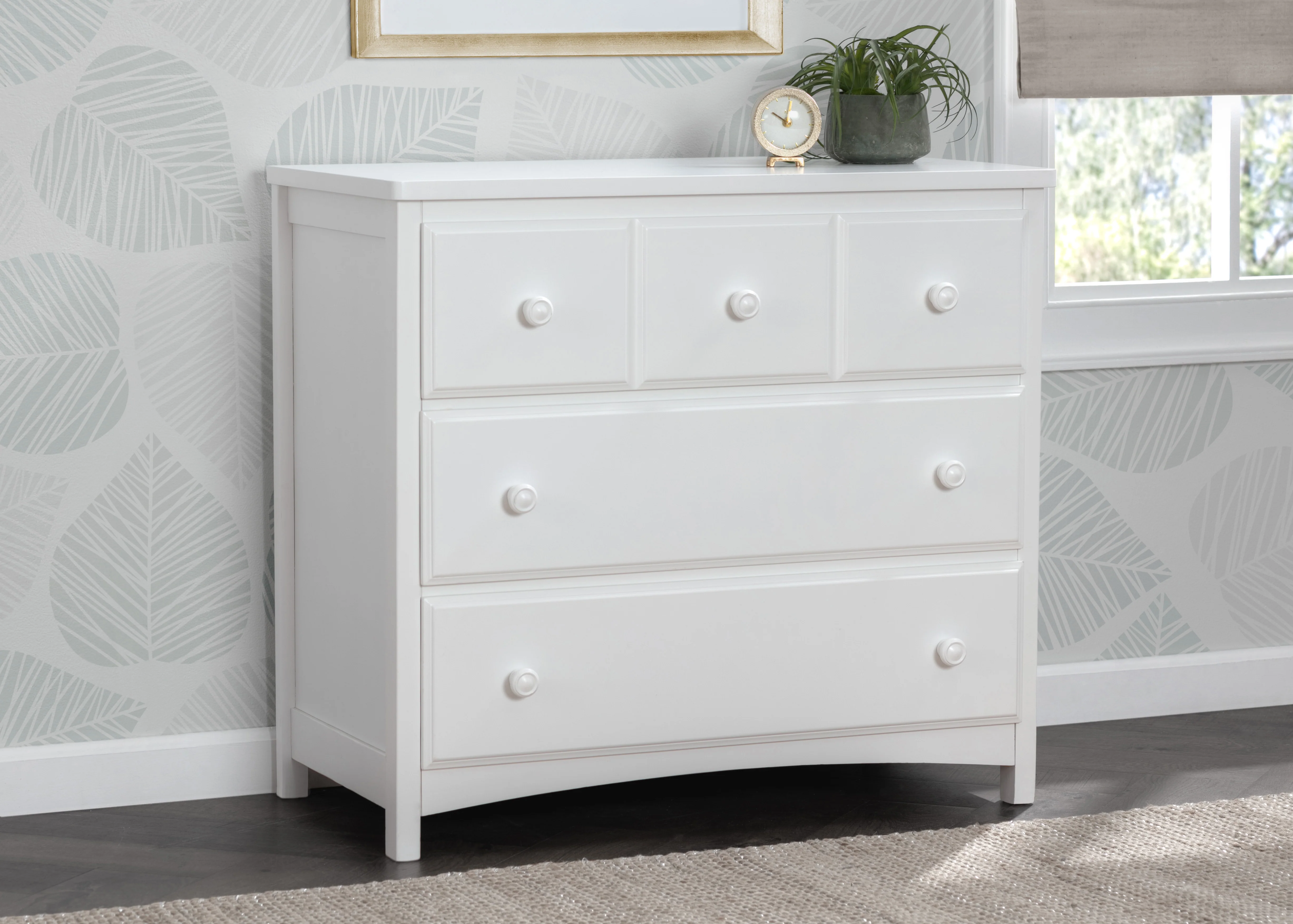 3 Drawer Dresser with Interlocking Drawers - Image 8