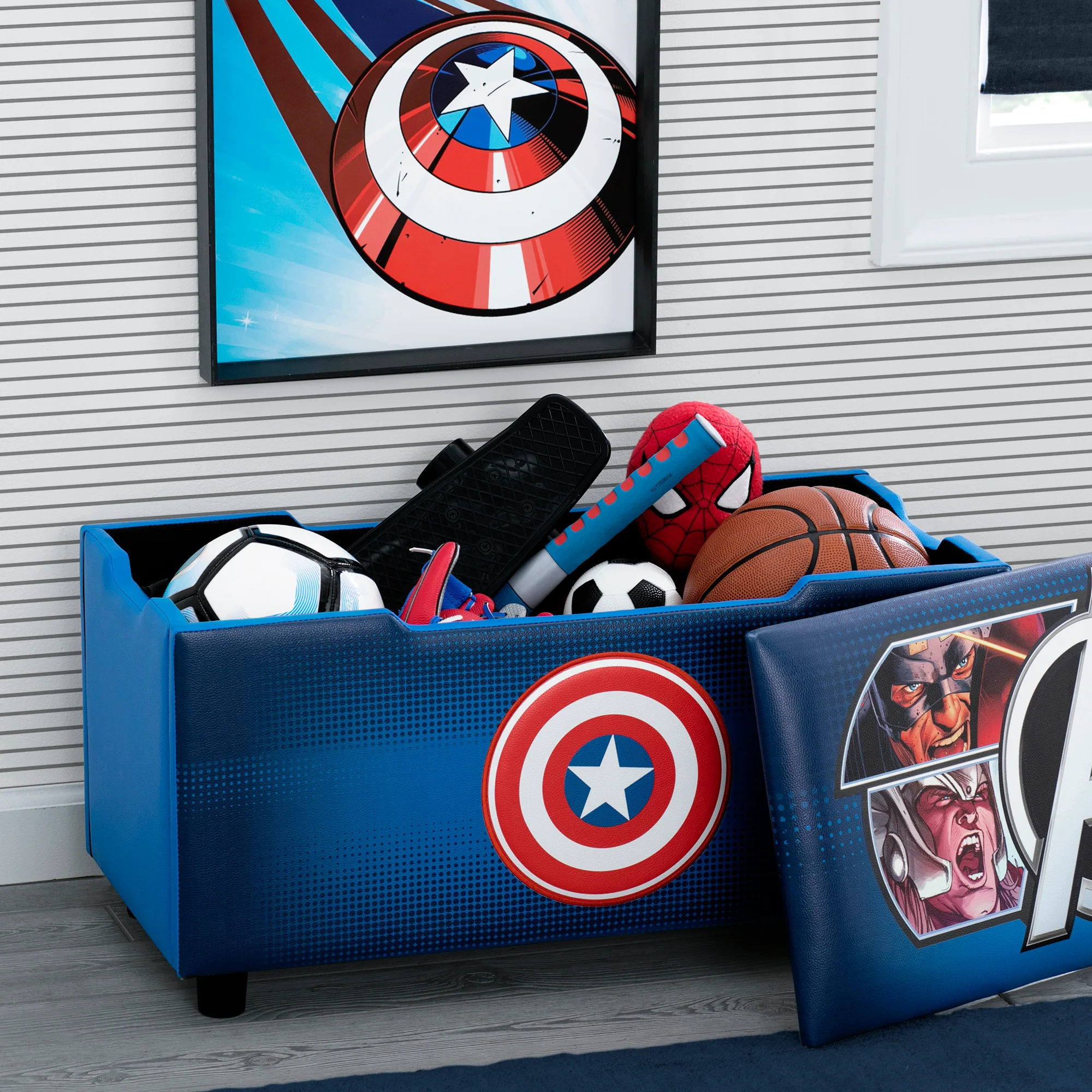 Avengers Upholstered Storage Bench for Kids - Image 6