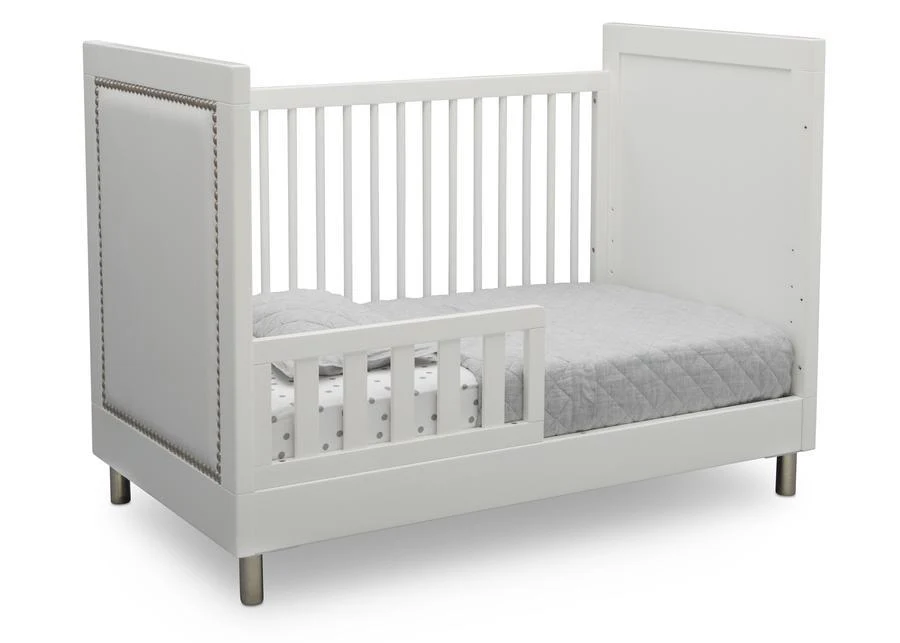 Avery 3-in-1 Convertible Crib - Image 5