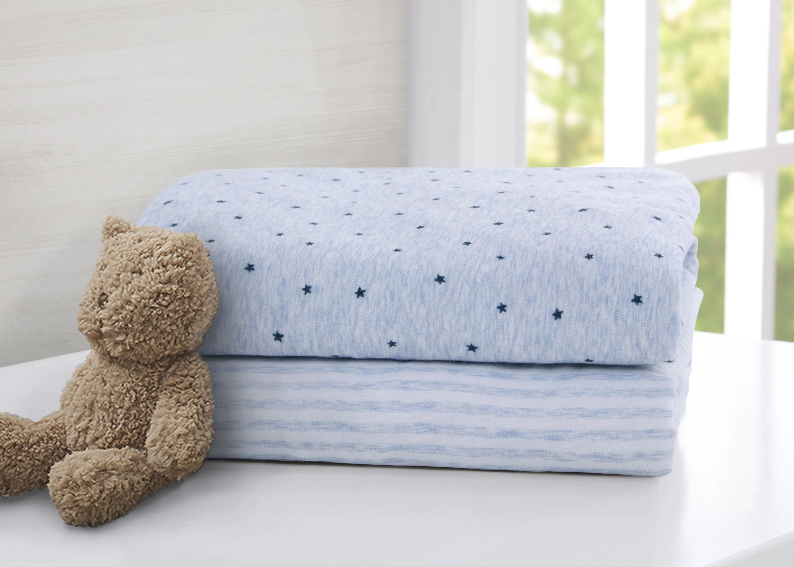 babyGap Blue Stars & Stripes 100% Organic Cotton Crib Sheets - 2 Pack - Image 7