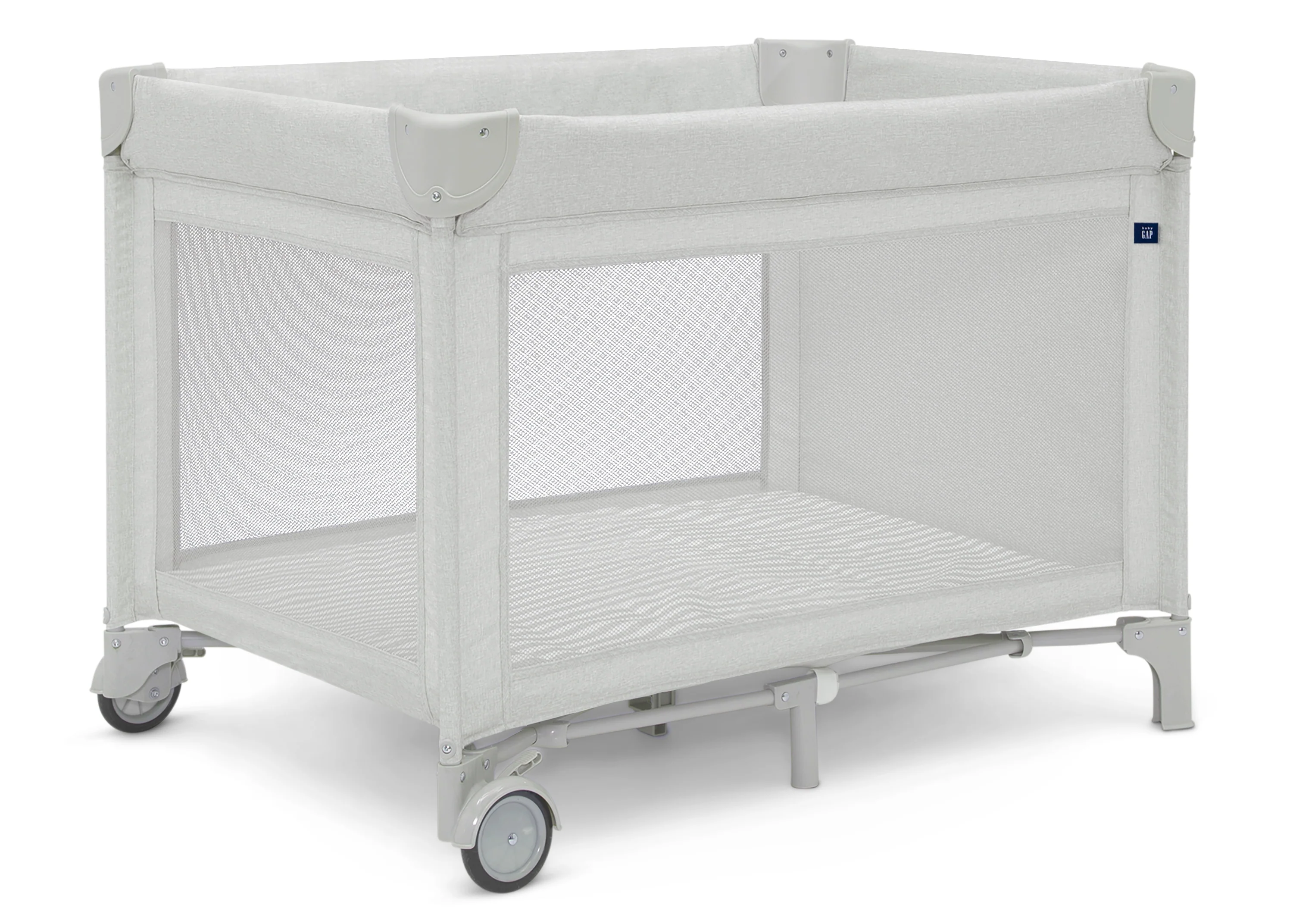 babyGap Deluxe Play Yard - Image 3