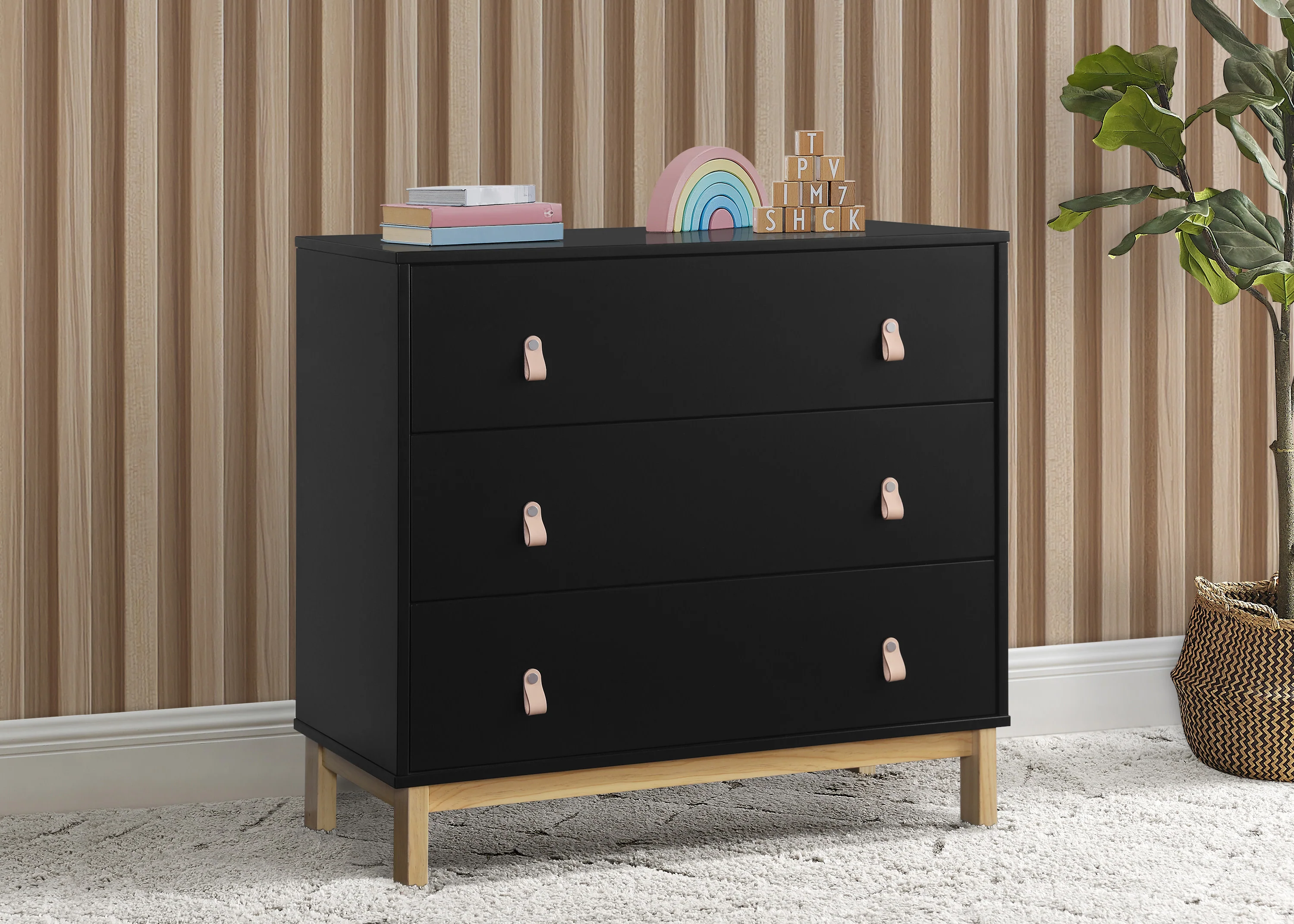 babyGap Legacy 3 Drawer Dresser with Leather Pulls and Interlocking Drawers - Image 13