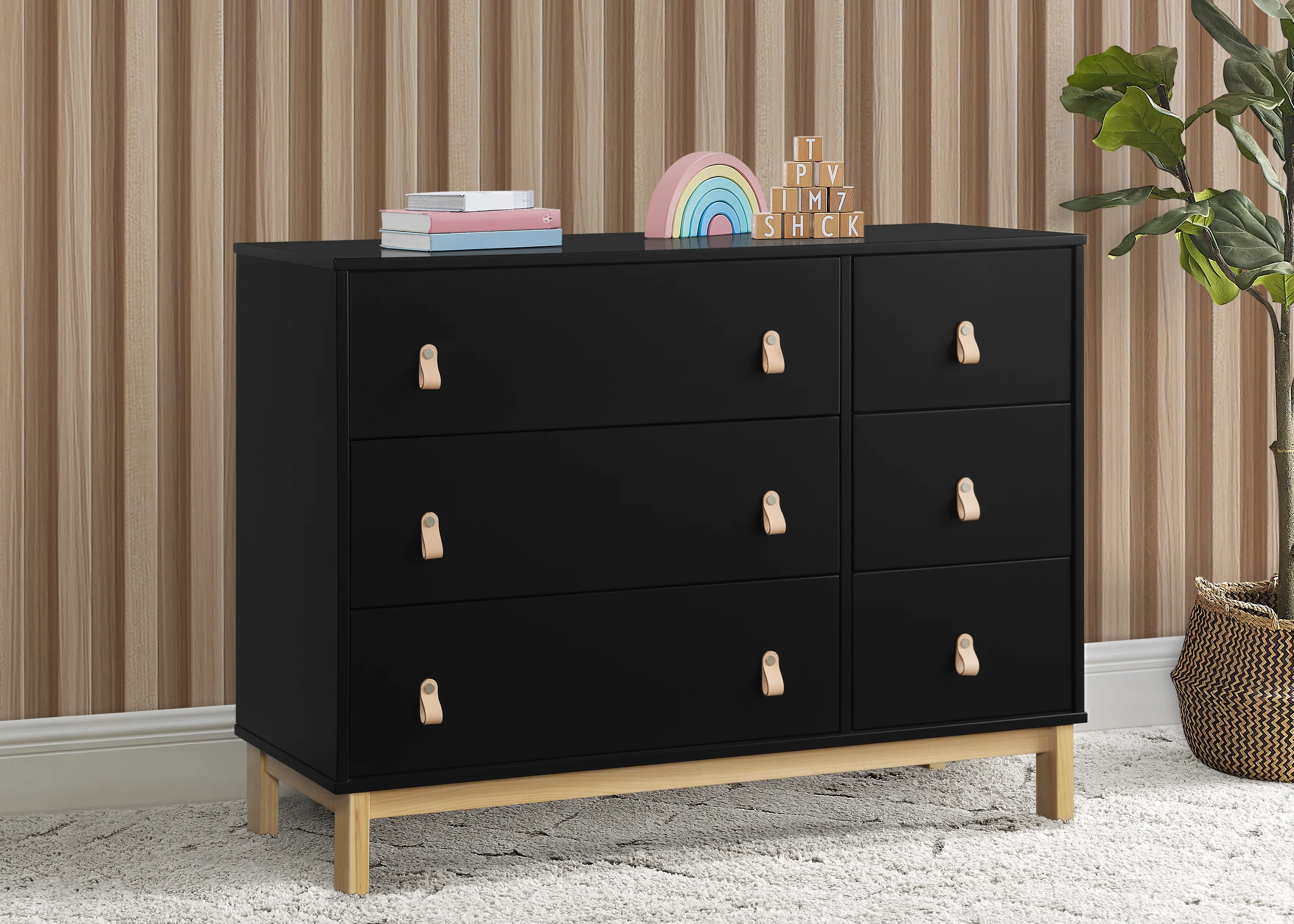 babyGap Legacy 6 Drawer Dresser with Leather Pulls - Image 13
