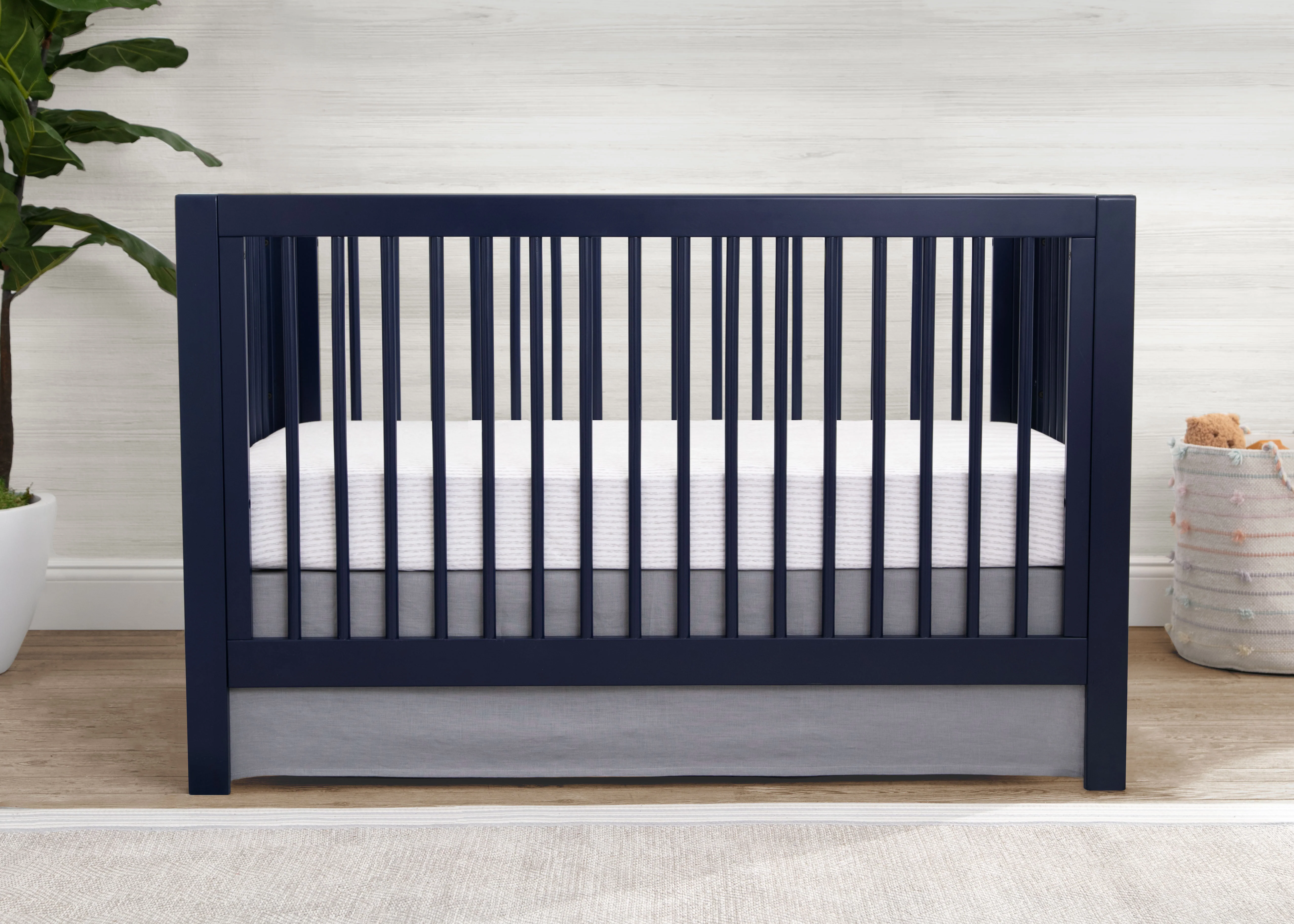babyGap Linen Crib Skirt - Image 11