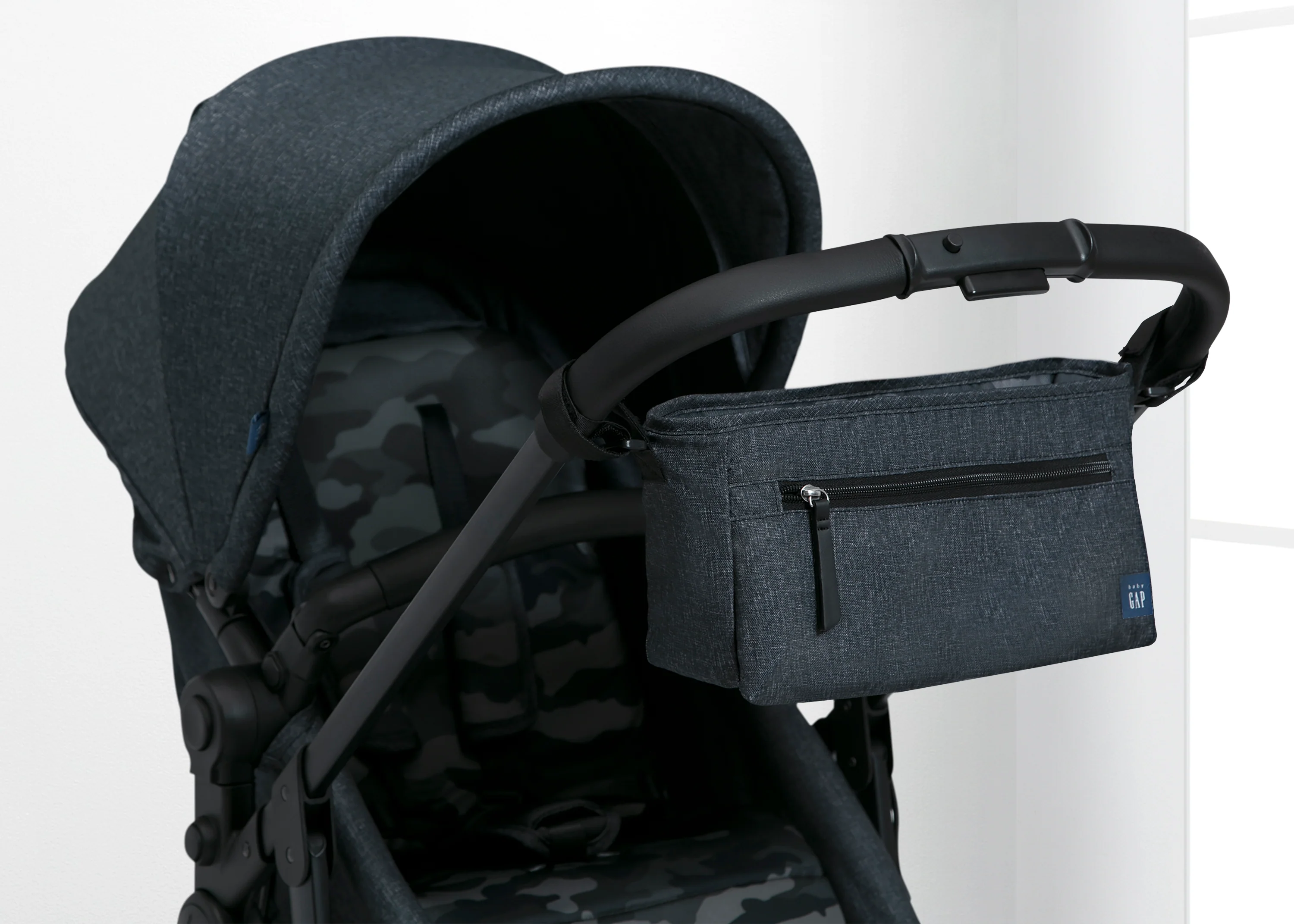 babyGap Classic Parent Organizer for Single Stroller - Image 2