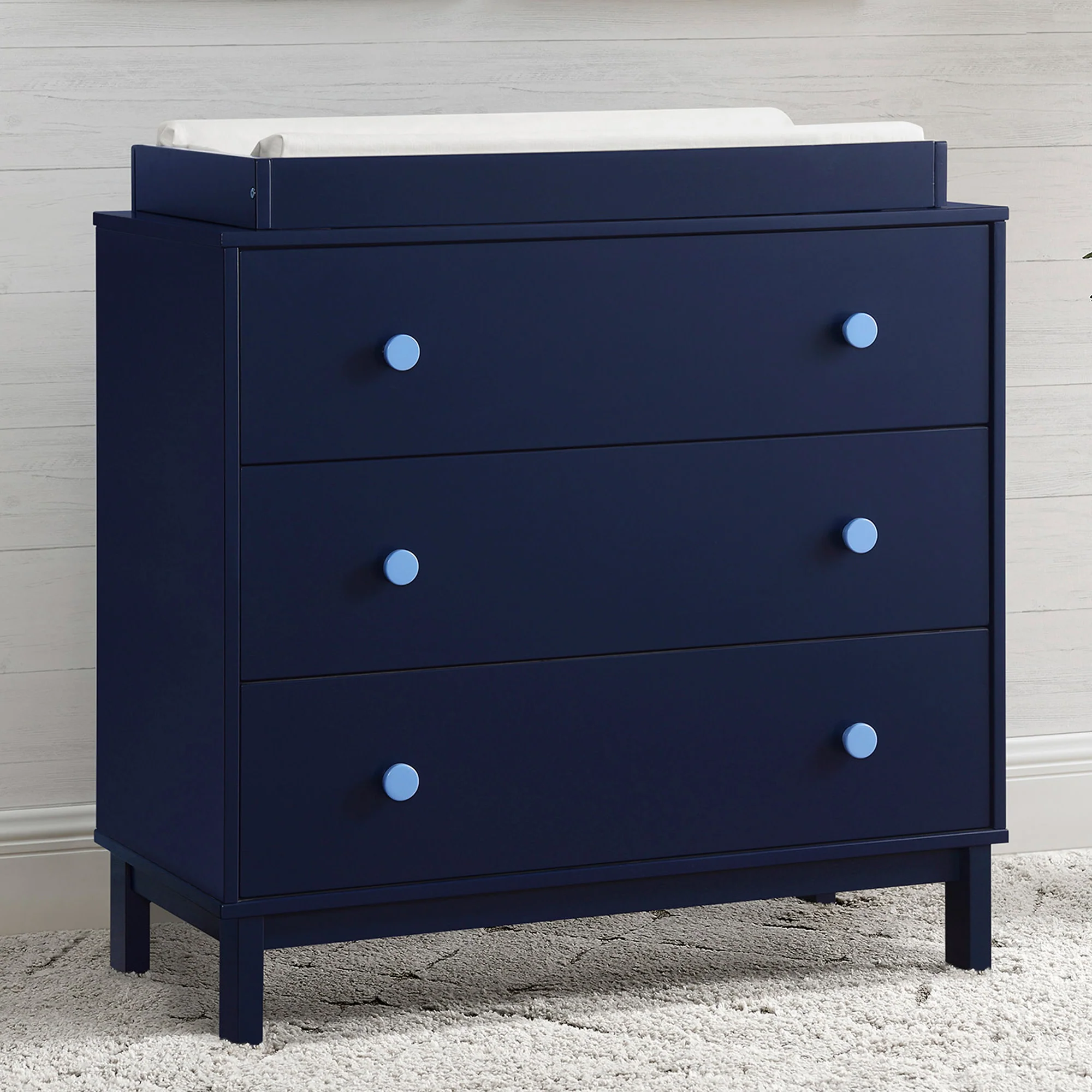 babyGap Legacy 3 Drawer Dresser with Interlocking Drawers - Image 8
