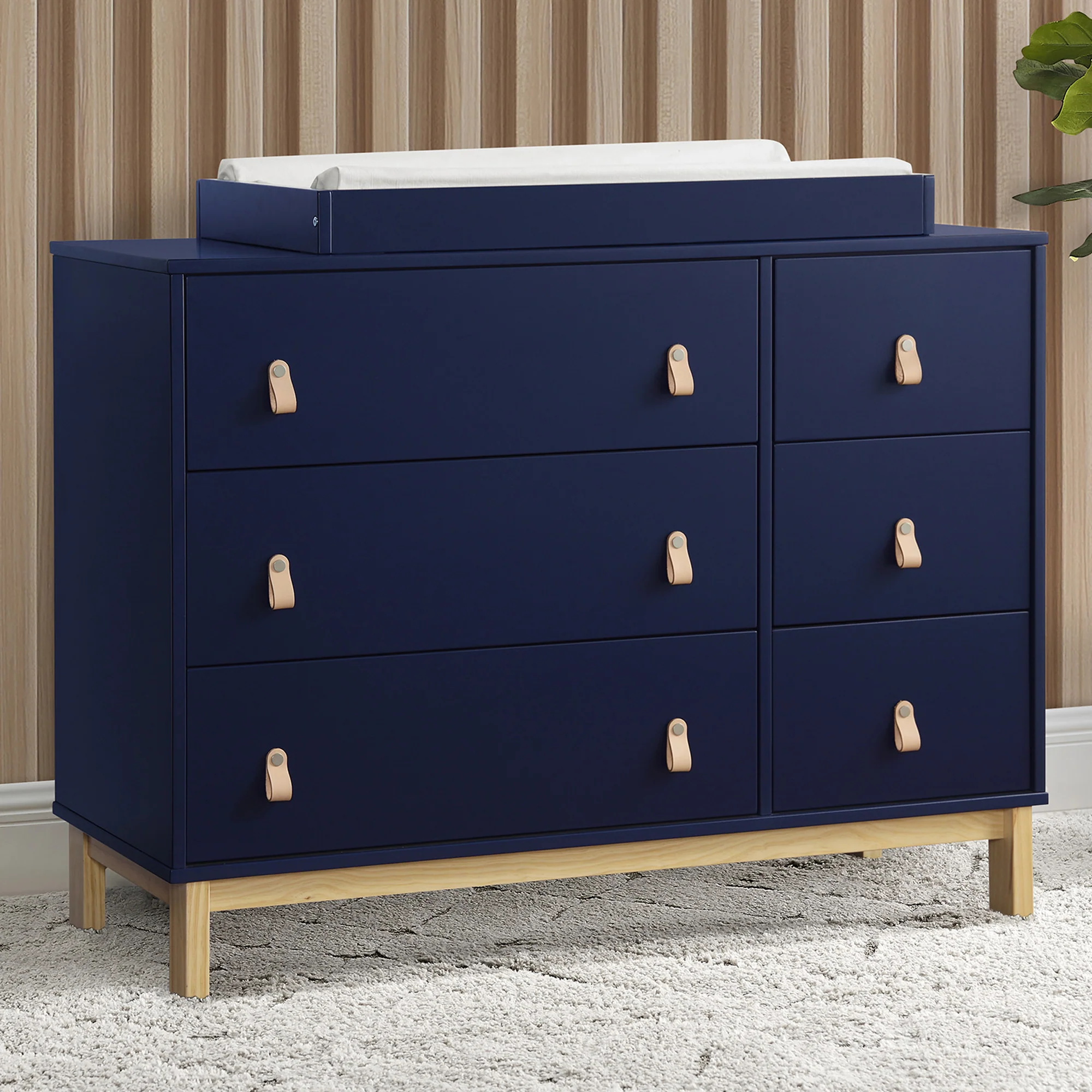 babyGap Legacy 6 Drawer Dresser with Leather Pulls and Interlocking Drawers - Image 9
