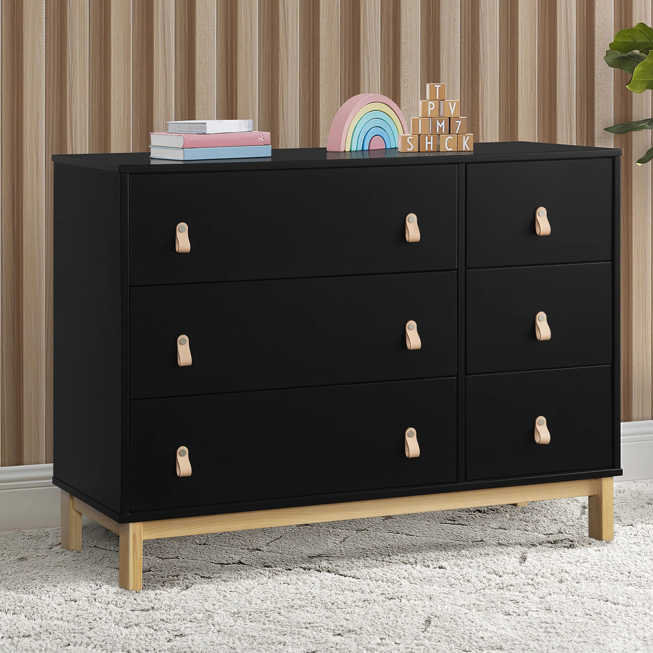 babyGap Legacy 6 Drawer Dresser with Leather Pulls and Interlocking Drawers - Image 16