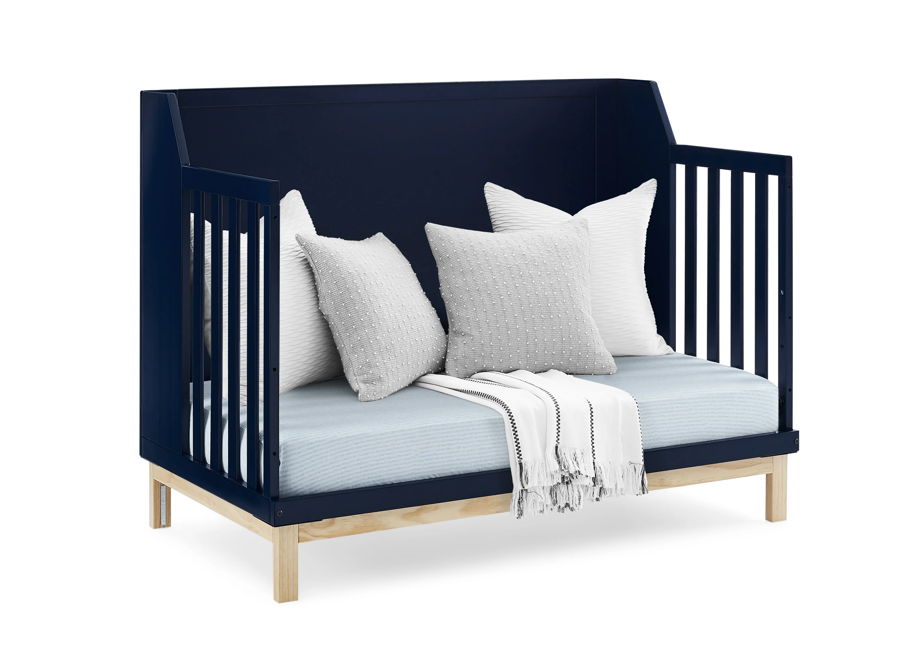 babyGap Oxford 6-in-1 Convertible Crib - Image 7