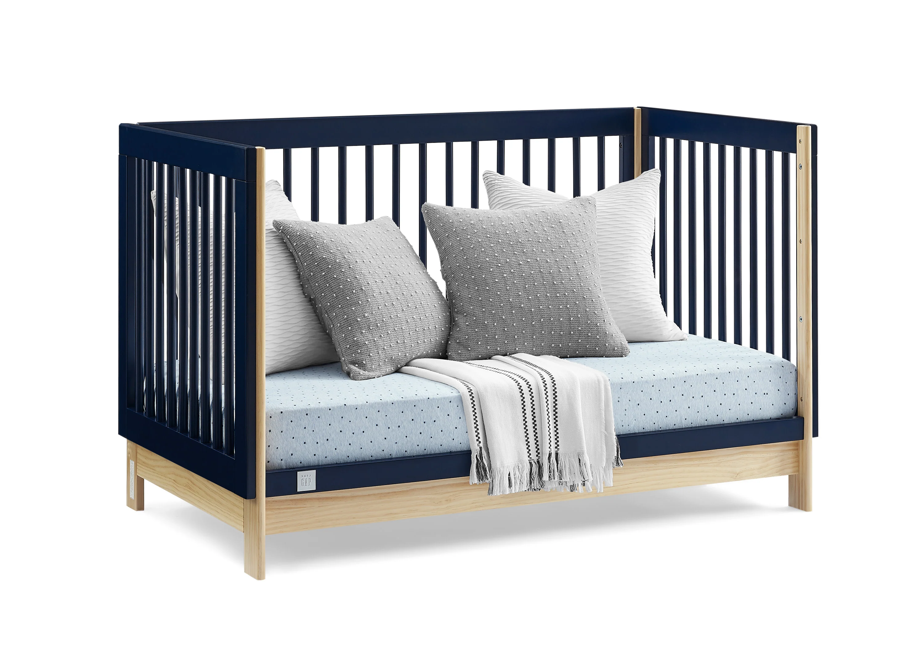 babyGap Tate 4-in-1 Convertible Crib - Image 6