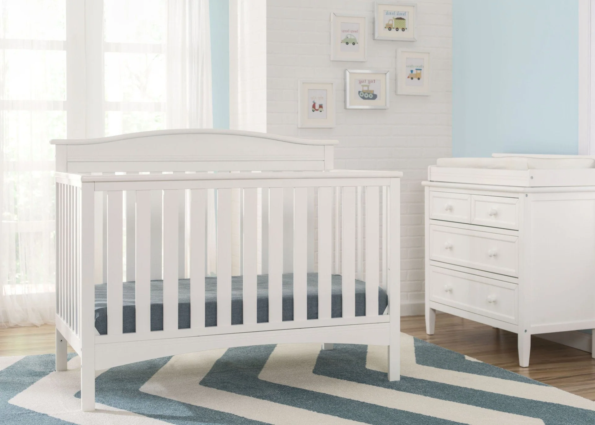 Bakerton 4-in-1 Crib - Image 7