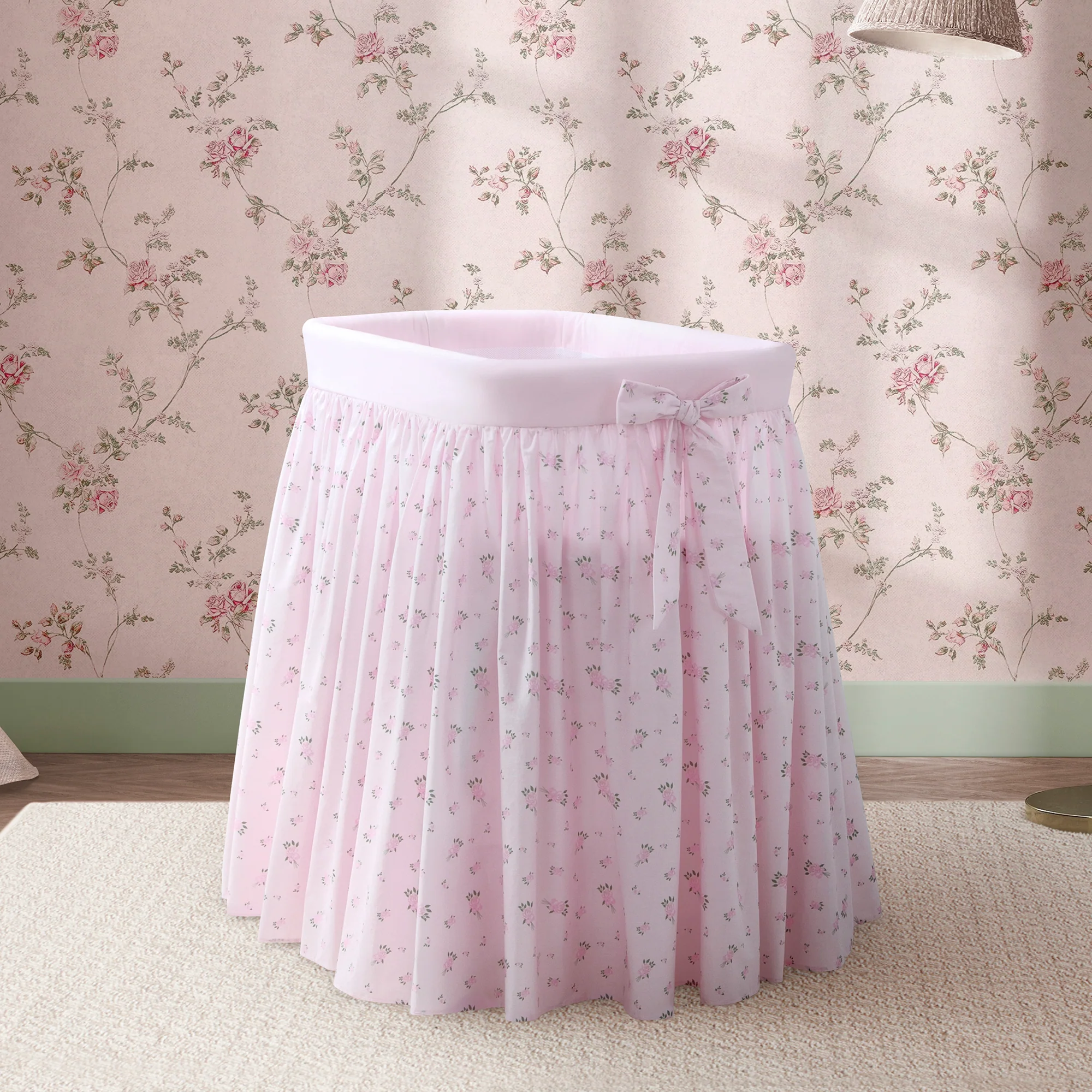 Flora Gliding Bassinet - Image 13