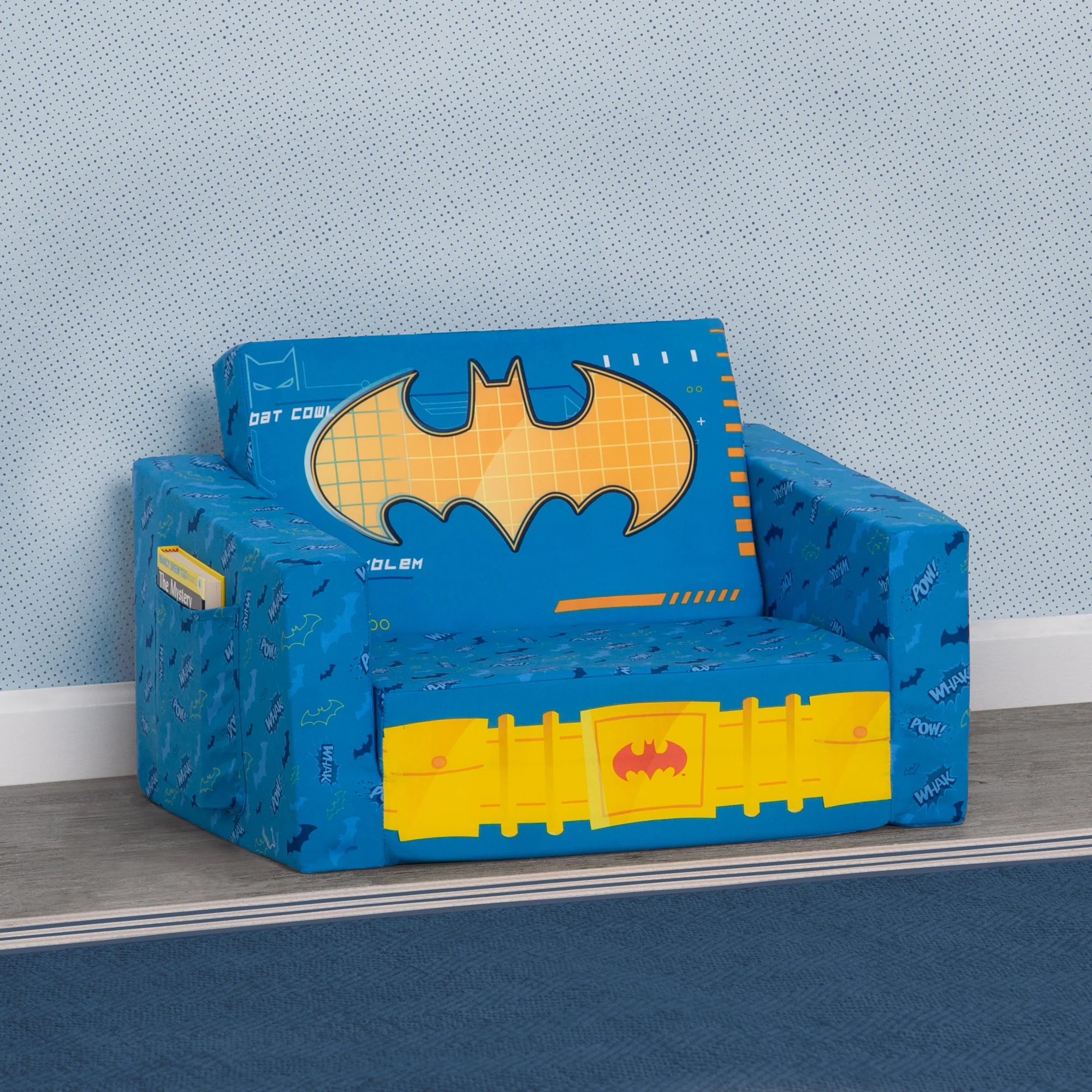 Batman Cozee Flip-Out Chair - 2-in-1 Convertible Chair to Lounger for Kids - Image 7