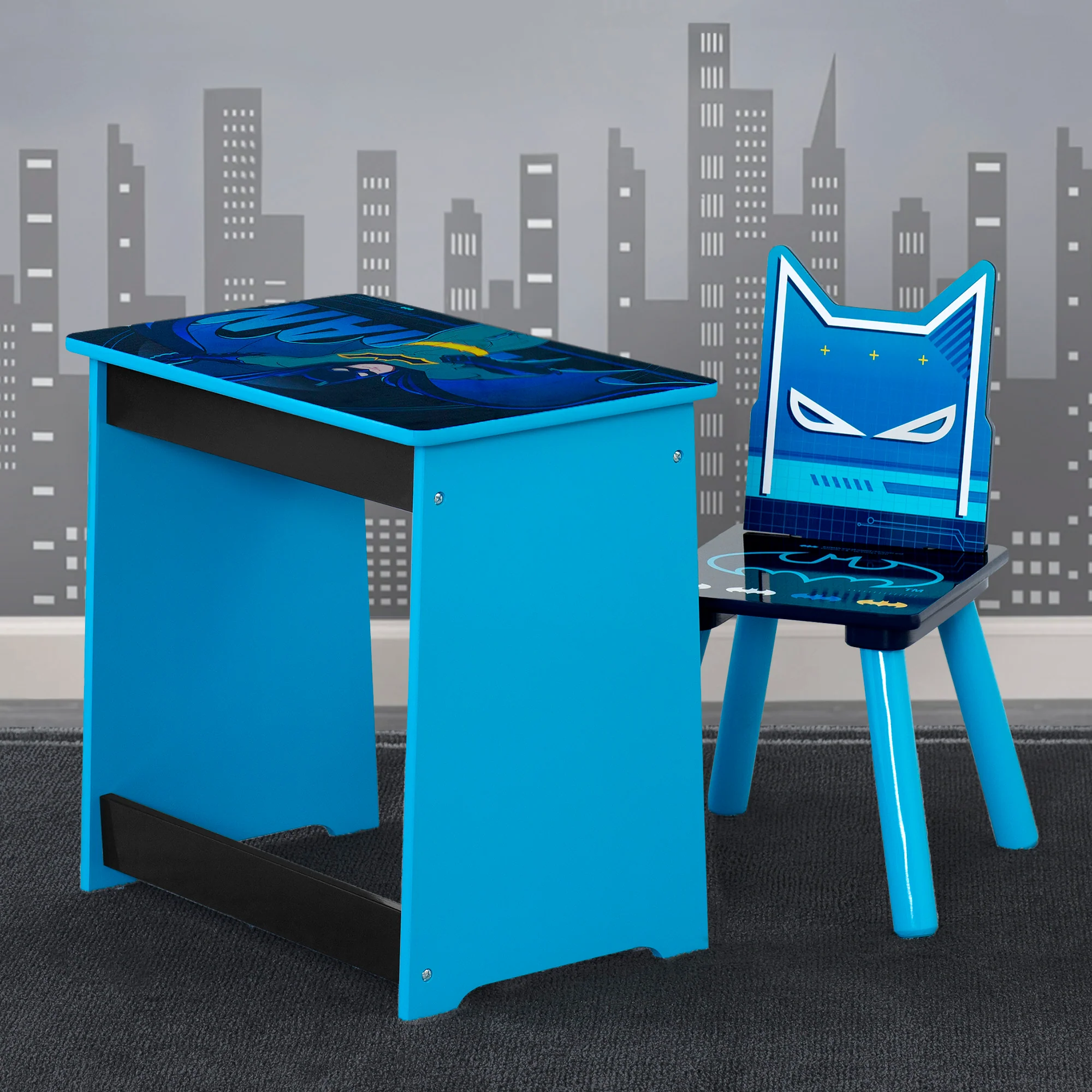 Batman Kids Wood Art Desk and Chair Set - Image 6