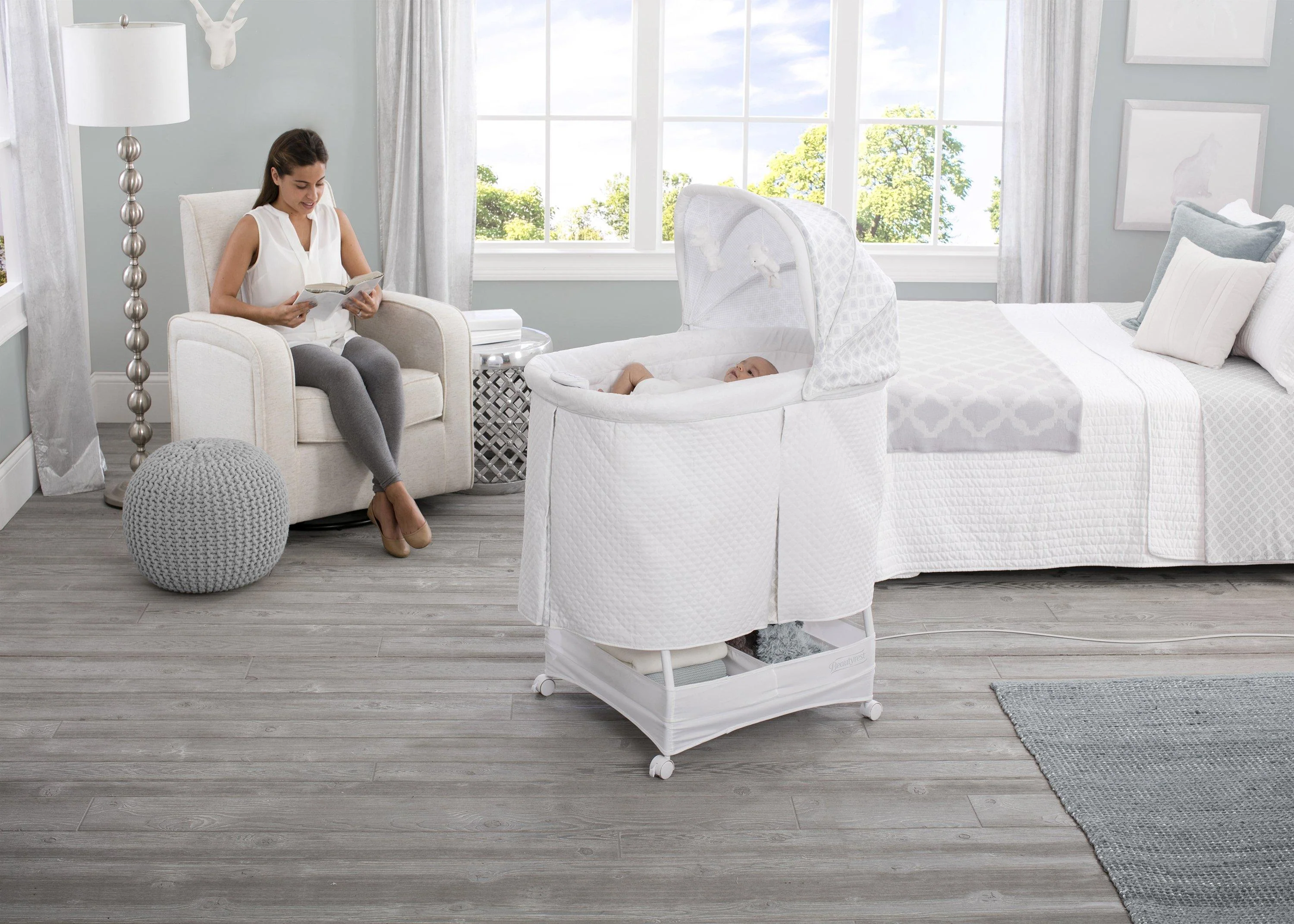 Beautyrest™ Silent Auto Gliding Lux Bassinet - Arcadia - Image 2