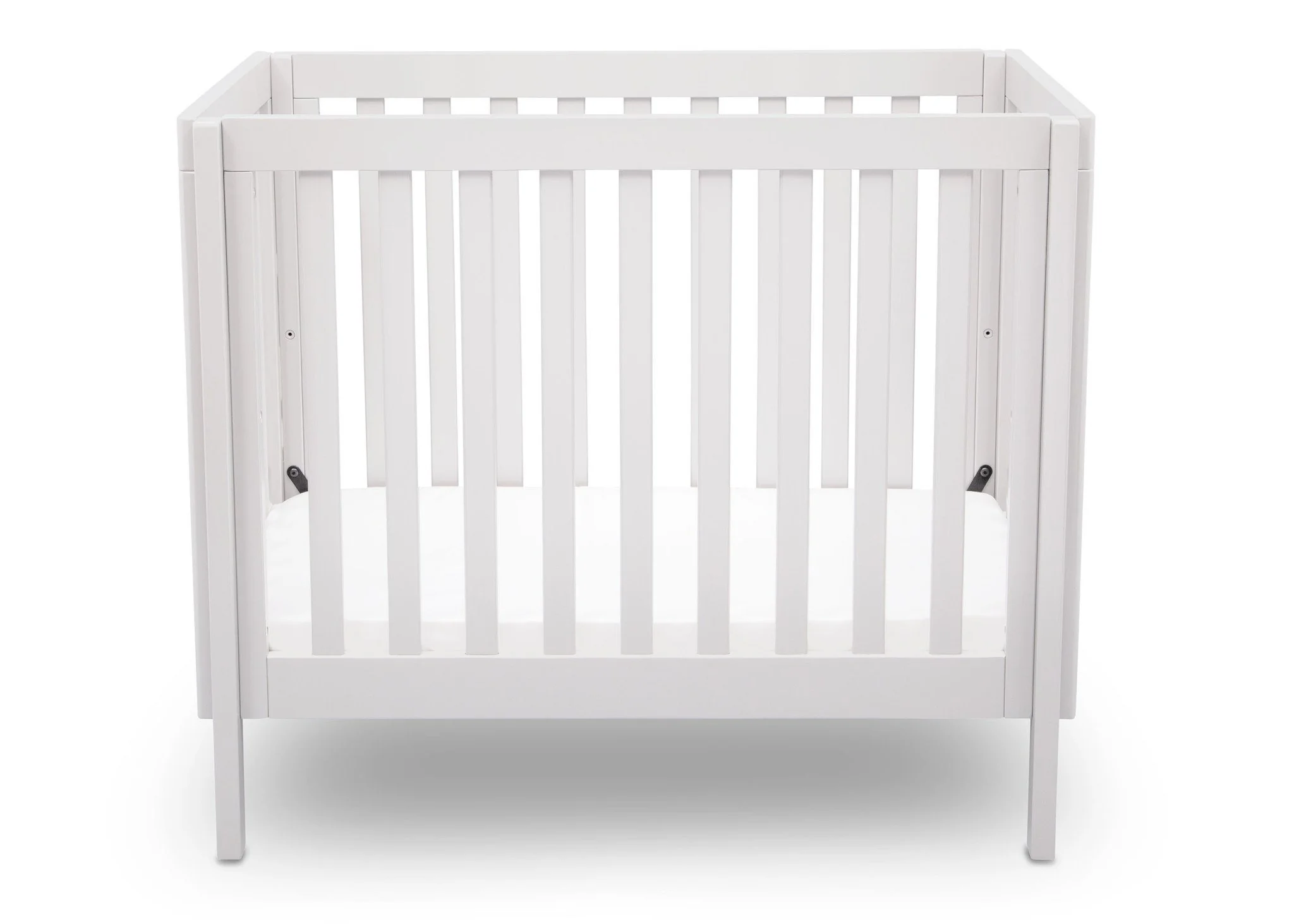 Bennington Elite Mini Crib with Mattress - Image 7