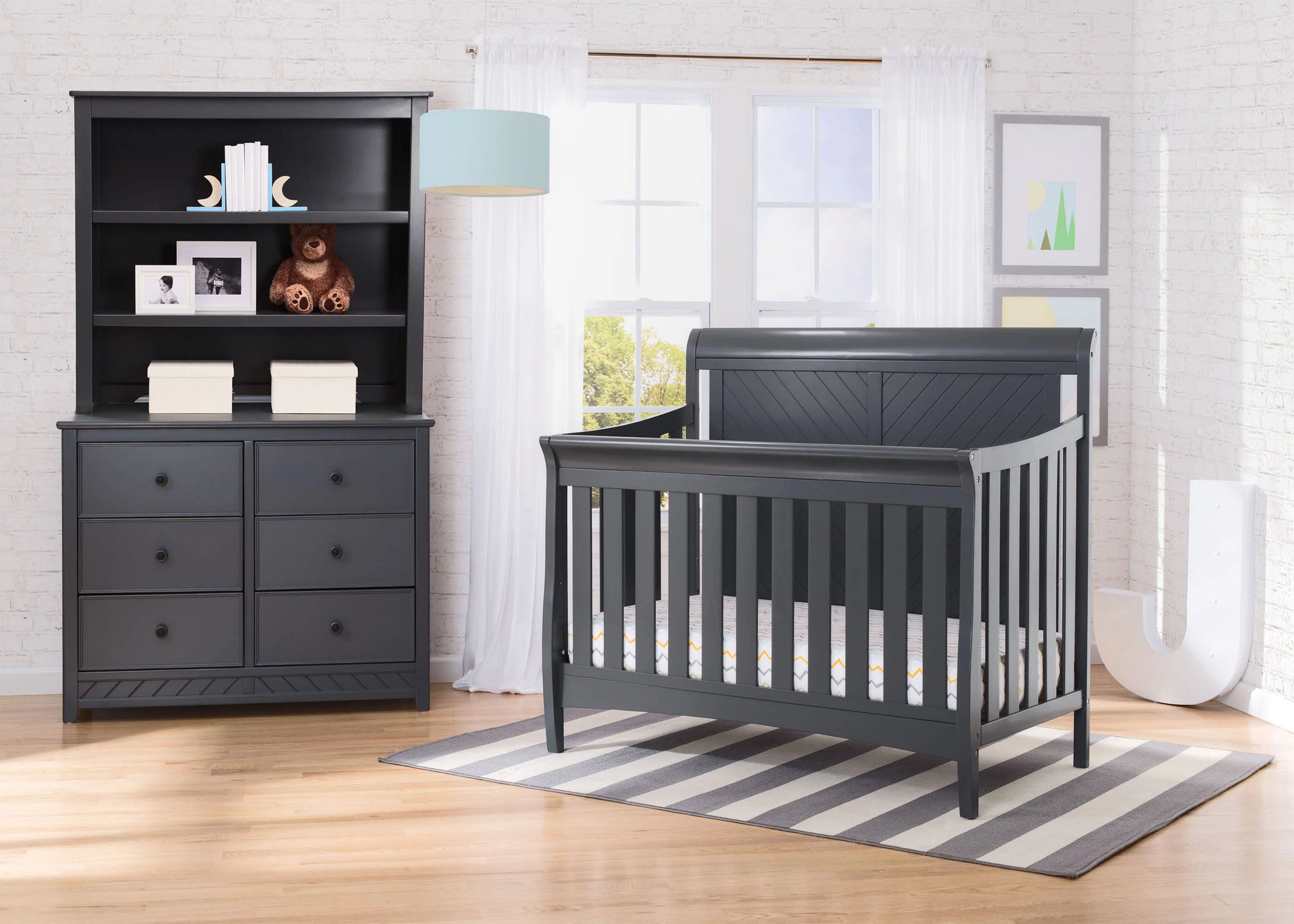 Bennington Elite Sleigh 4-in-1 Convertible Crib - Image 3