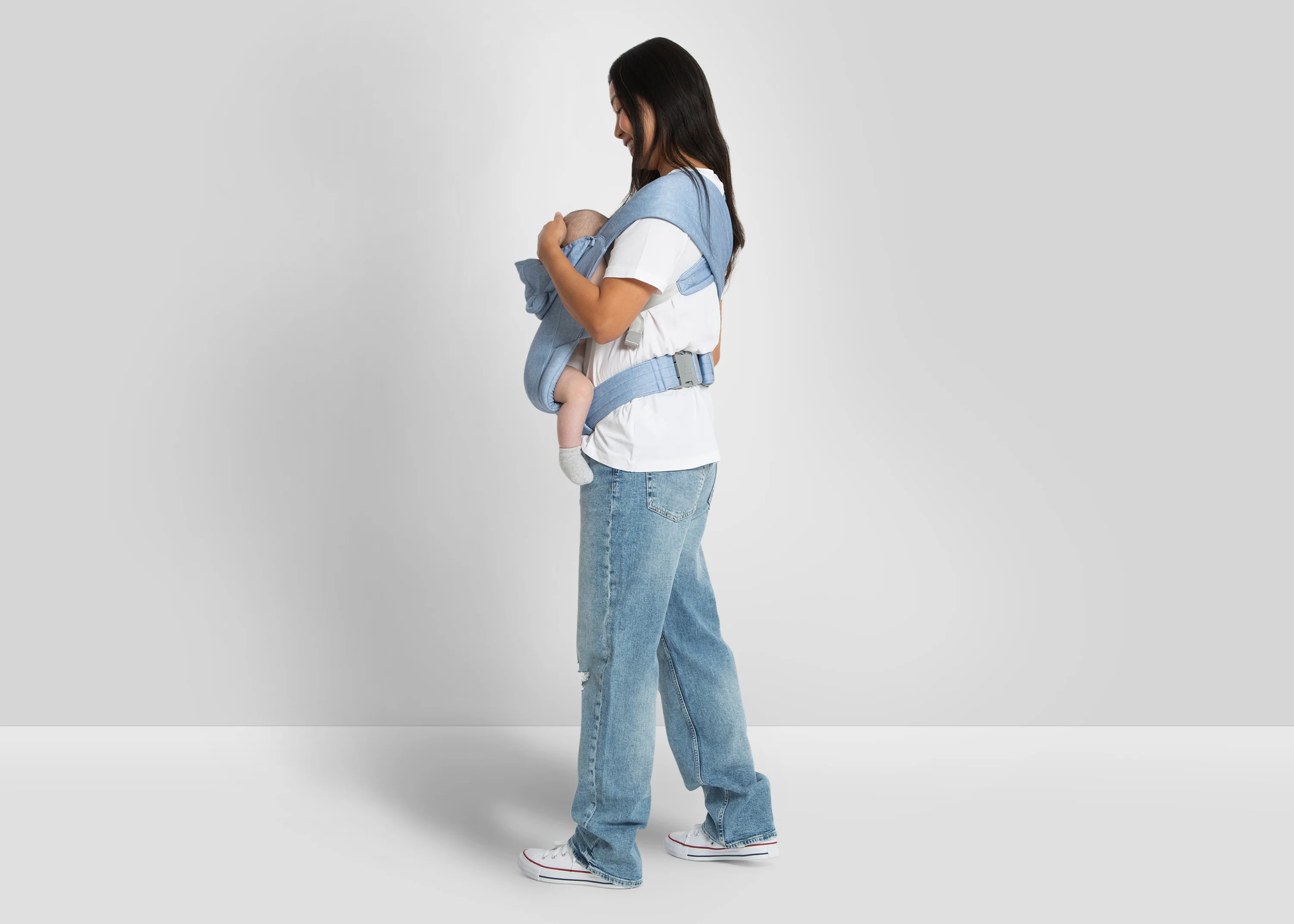 babyGap Legacy Baby Carrier - Image 26