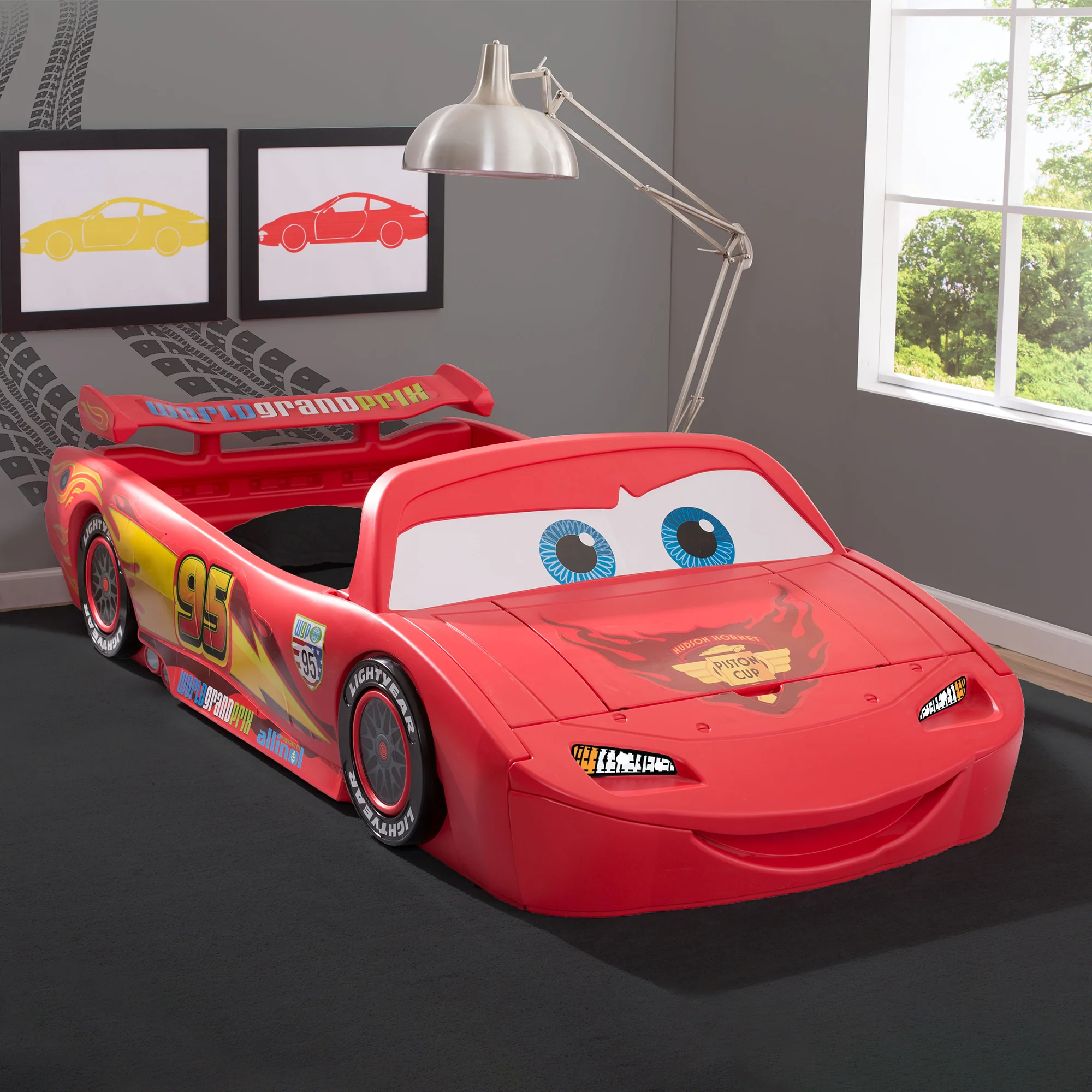 Cars Convertible Toddler-to-Twin Bed - Image 10