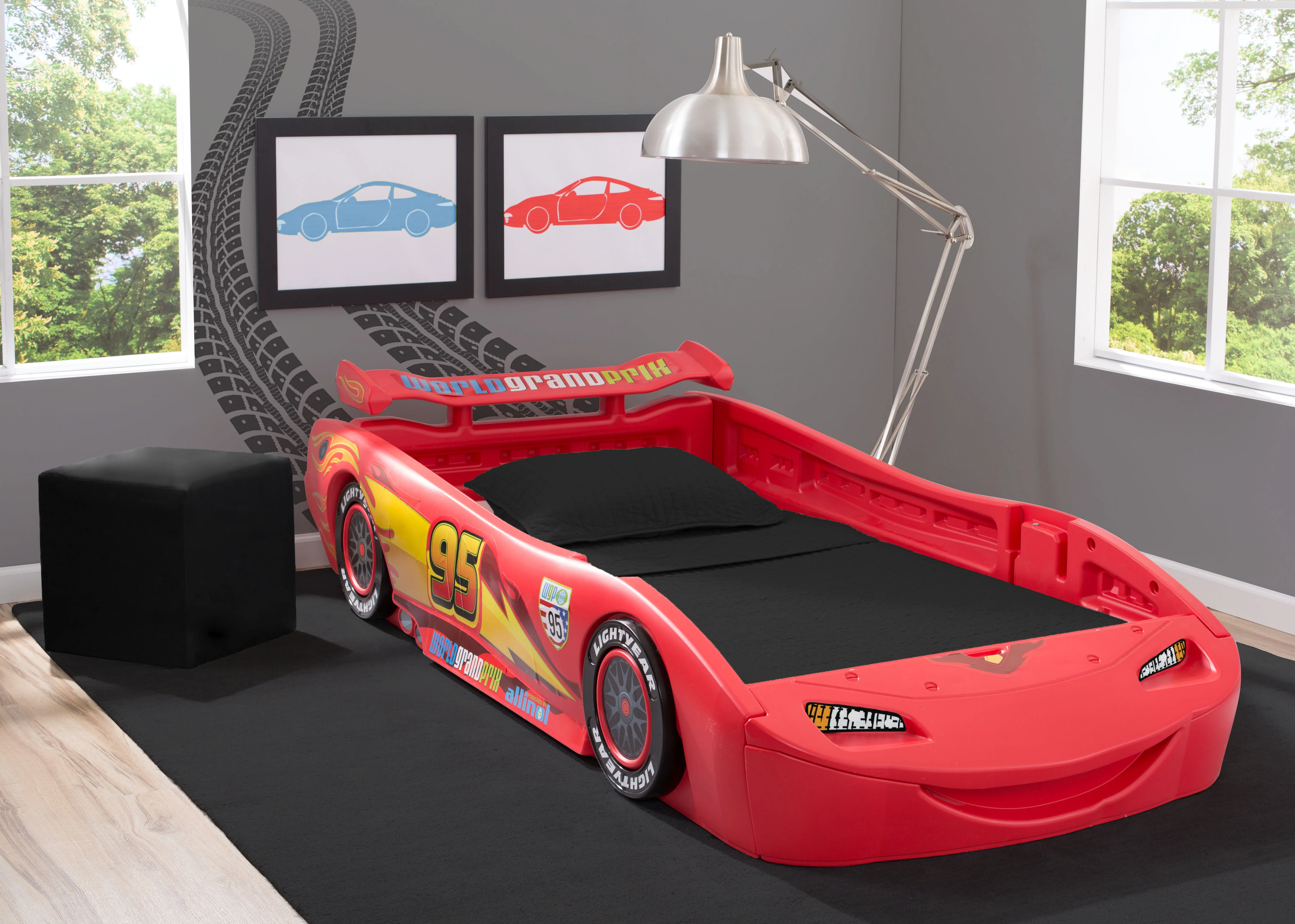 Cars Convertible Toddler-to-Twin Bed - Image 3