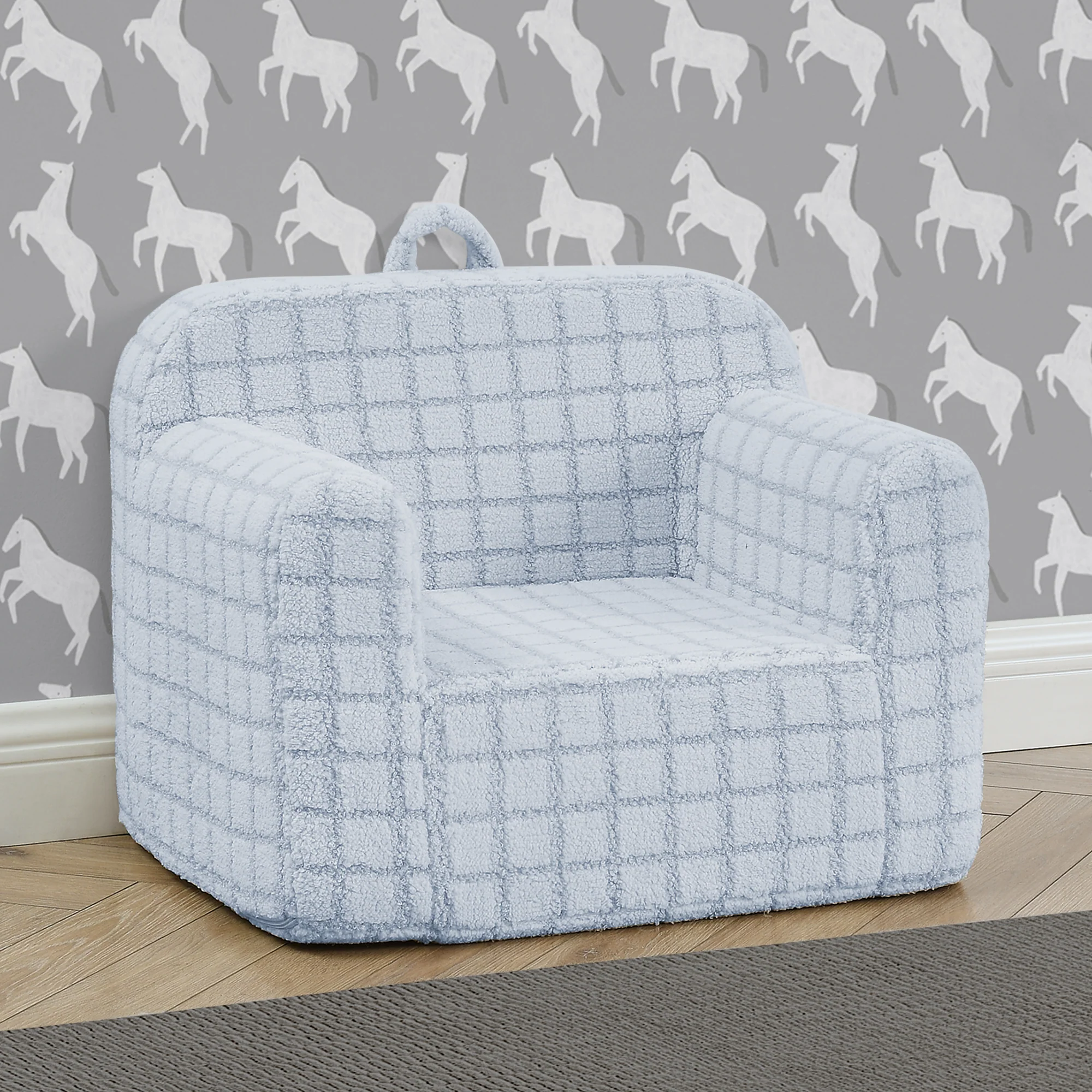 Checkered Cozee Chair - Image 18
