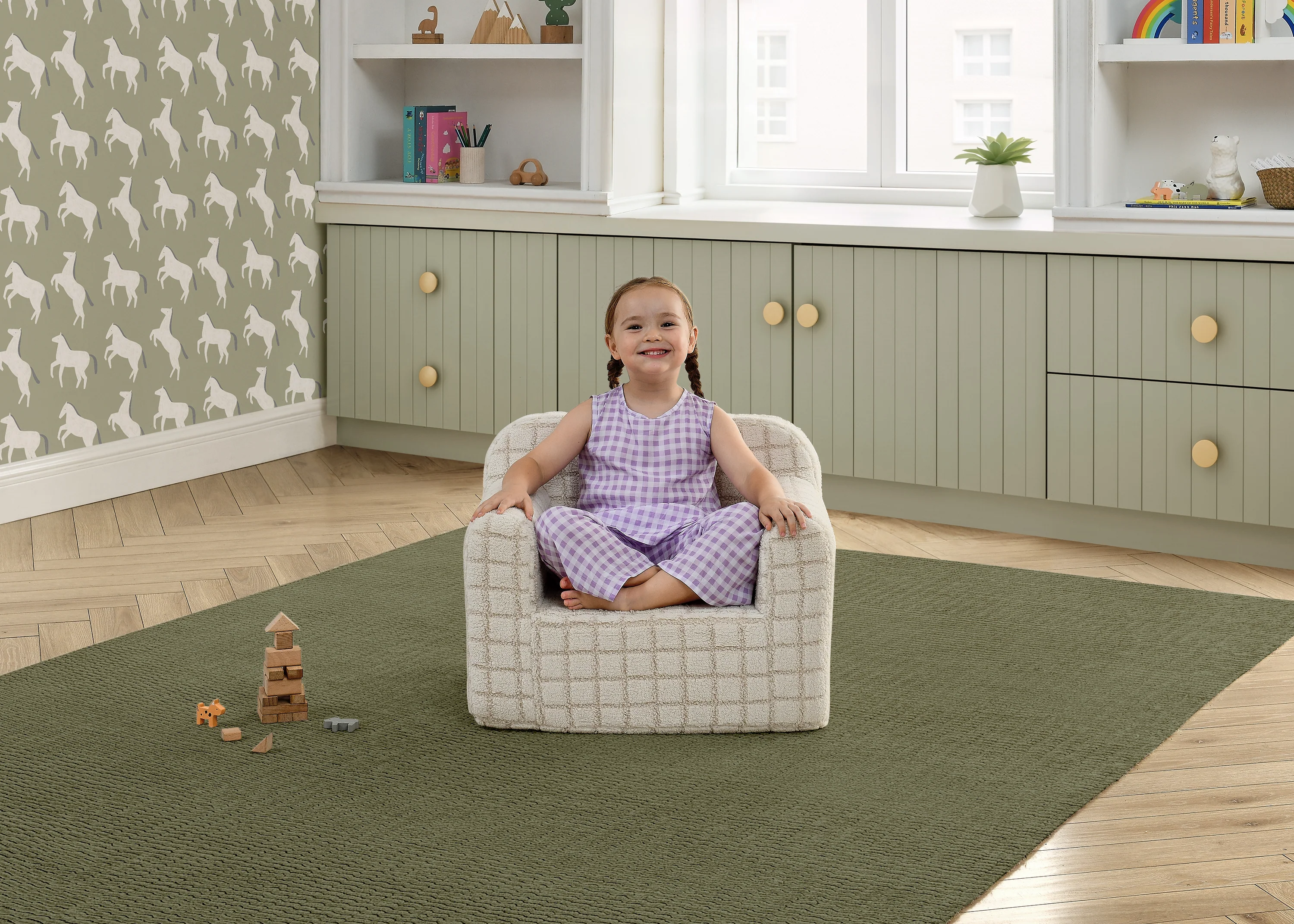 Checkered Cozee Chair - Image 19