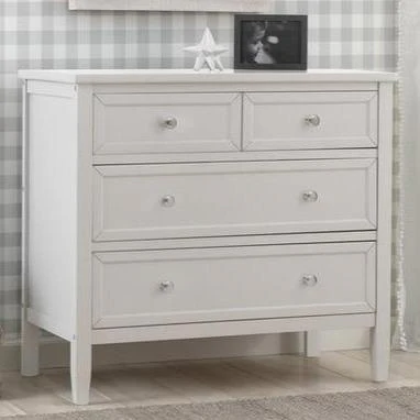 Classic 3 Drawer Dresser with Interlocking Drawers - Image 4