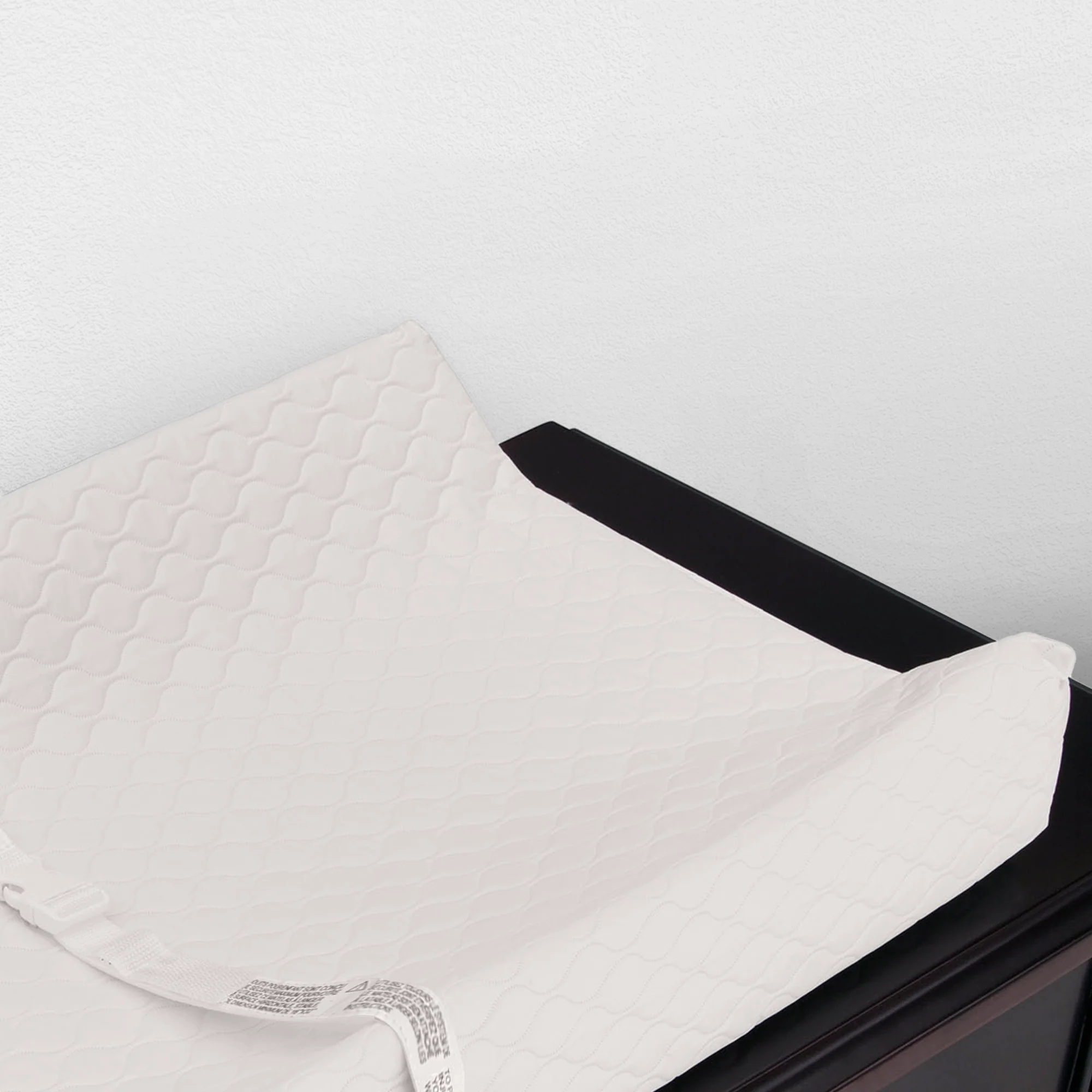 ComforPedic from Beautyrest® Contoured Changing Pad with Plush Cover - Image 7
