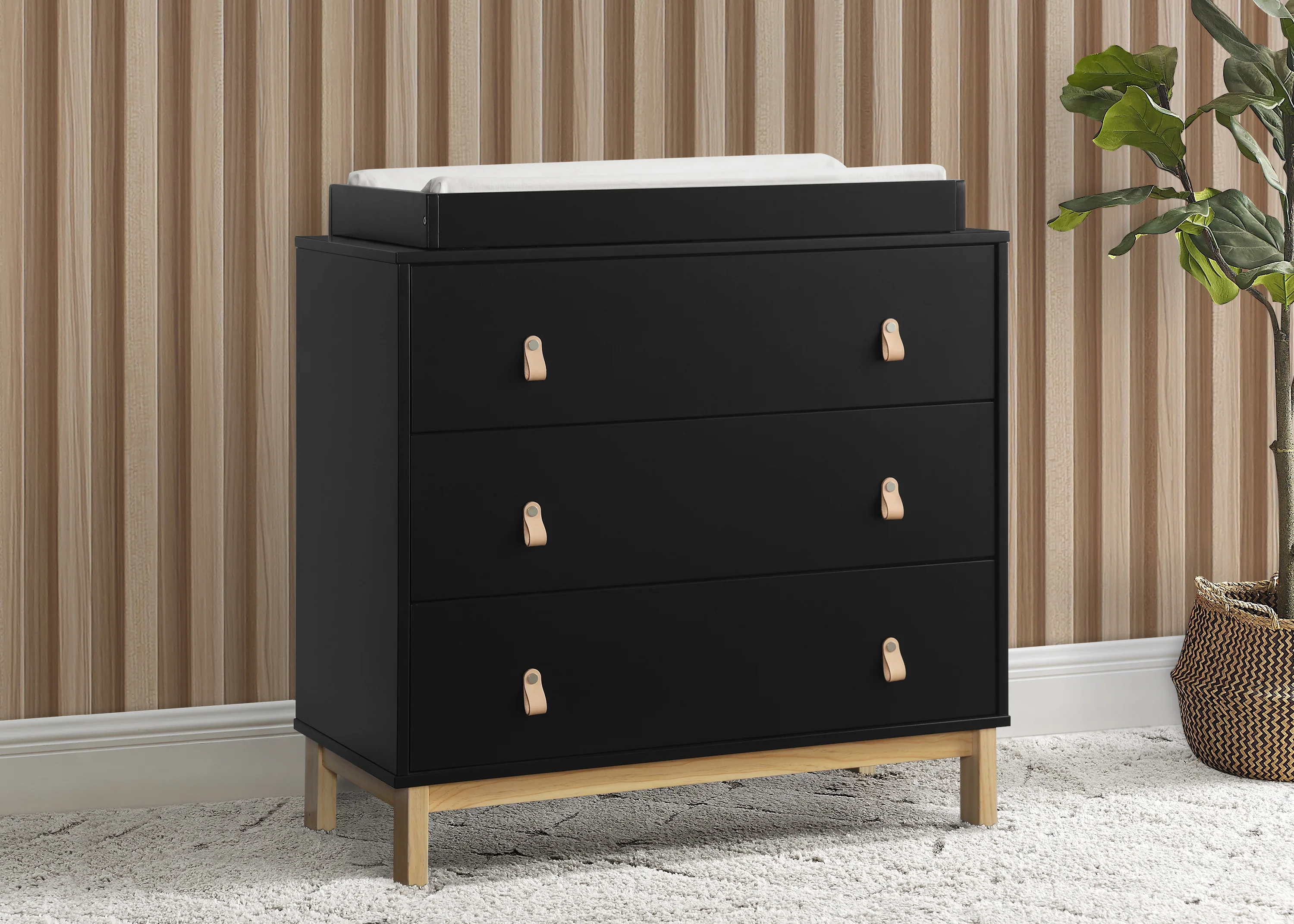 babyGap Legacy 3 Drawer Dresser with Leather Pulls - Image 11