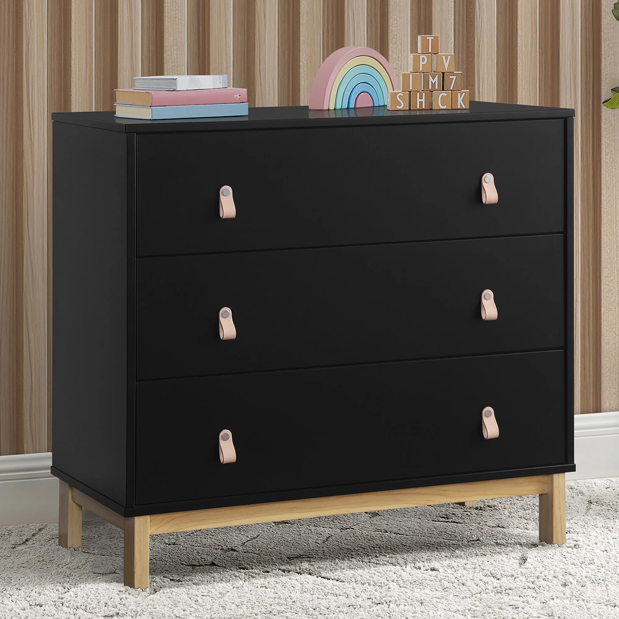 babyGap Legacy 3 Drawer Dresser with Leather Pulls - Image 13