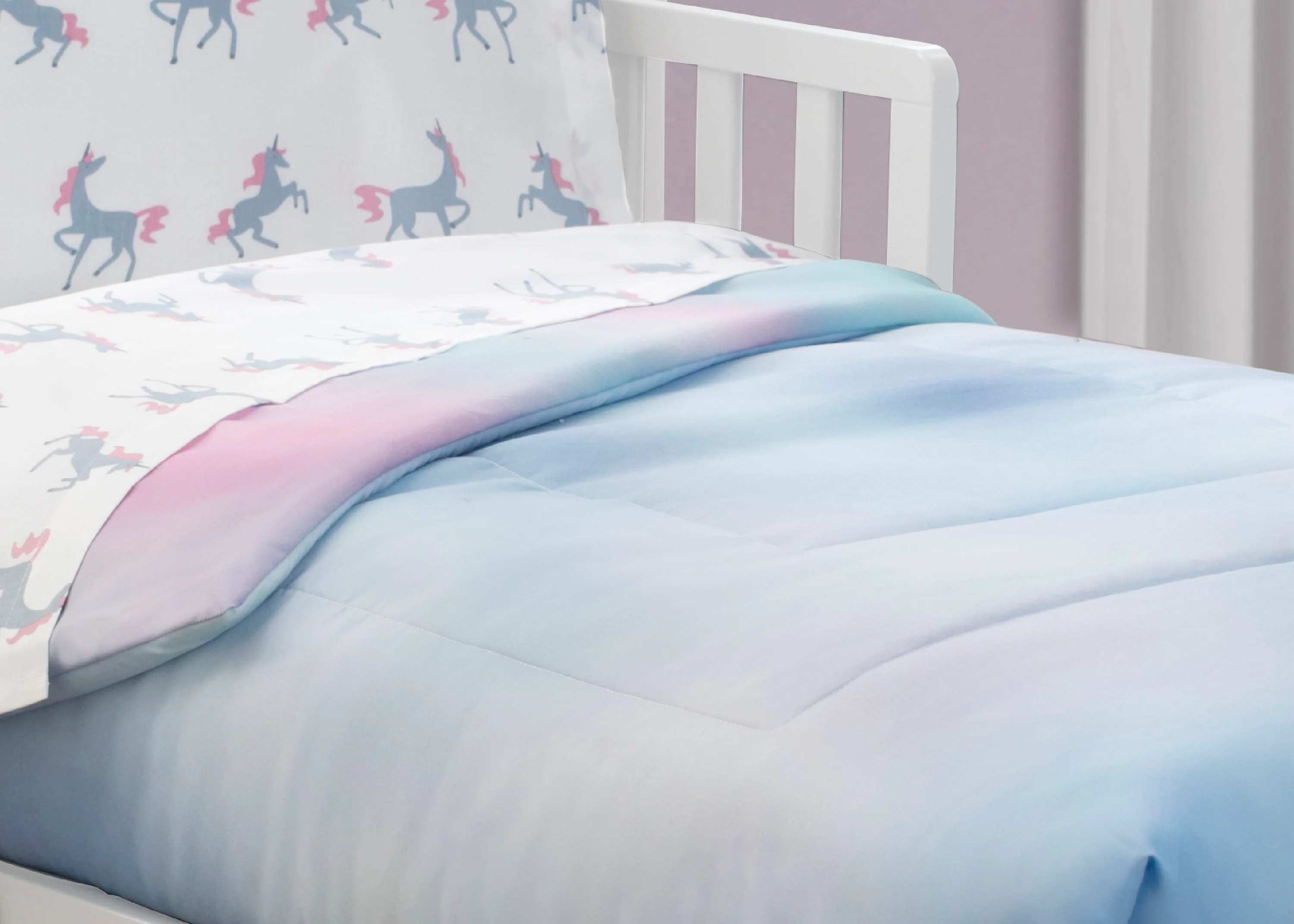 Girls 4-Piece Toddler Bedding Set - Image 5