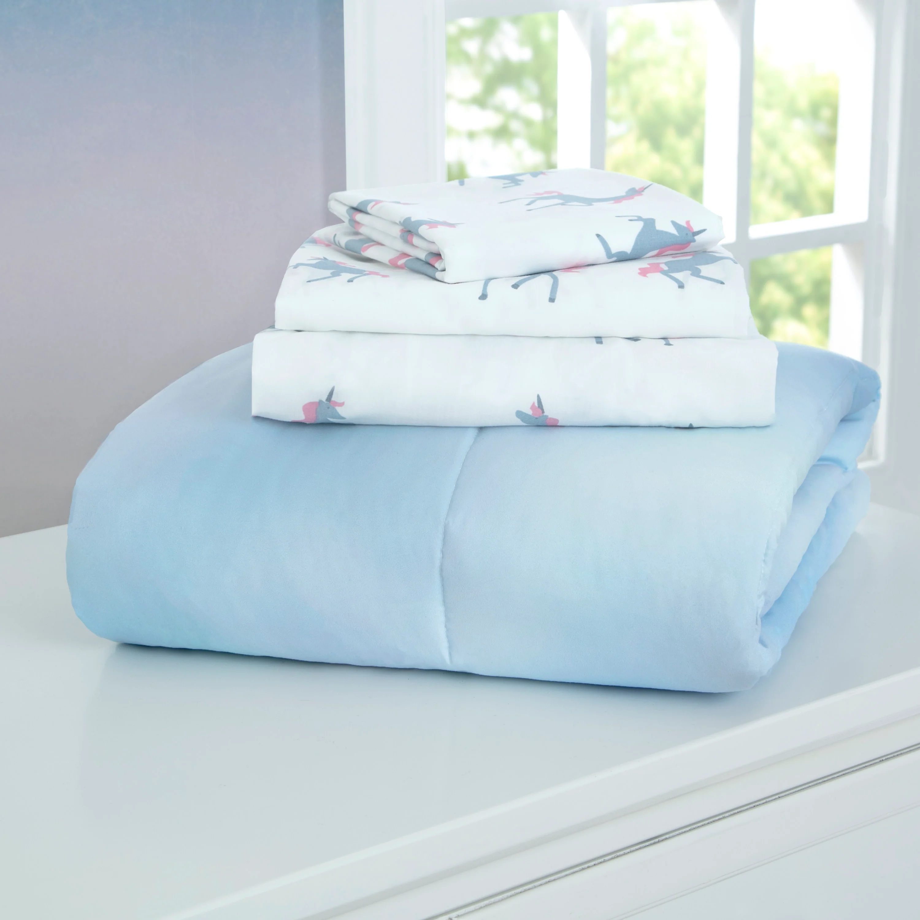 Girls 4-Piece Toddler Bedding Set - Image 6