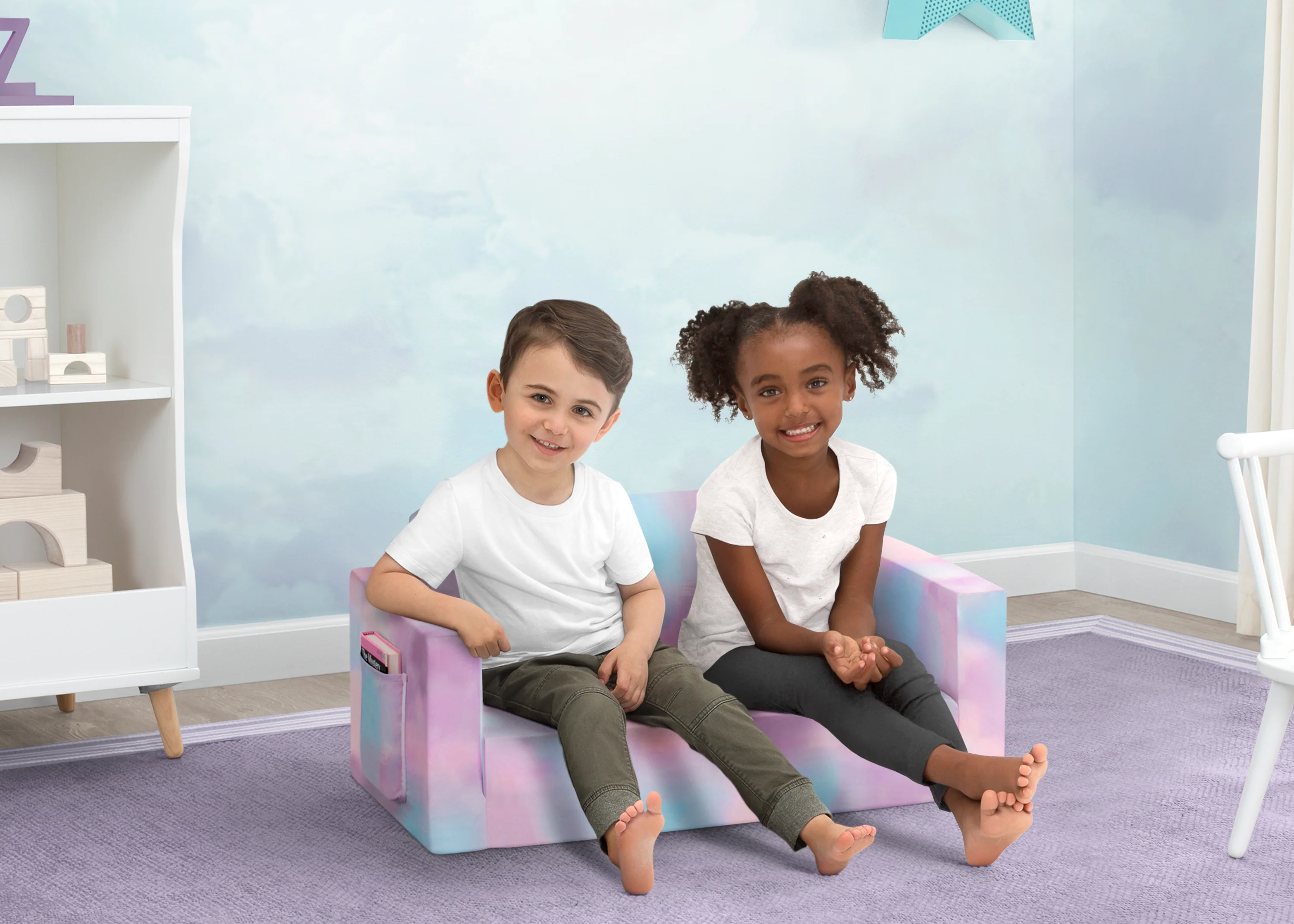 Cozee Flip-Out Sofa - 2-in-1 Convertible Sofa to Lounger for Kids - Image 7