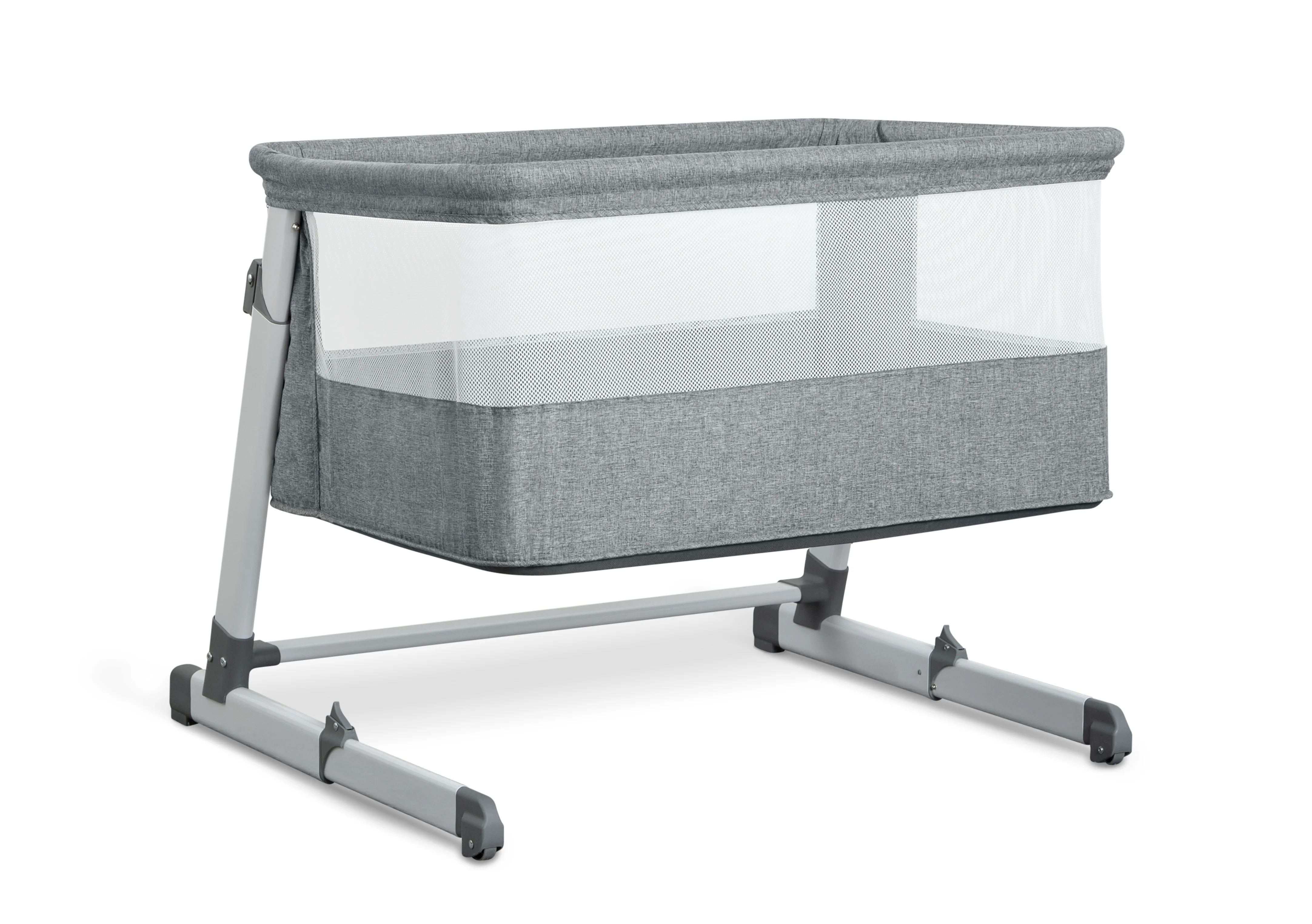 Deluxe Bedside Bassinet - Image 5