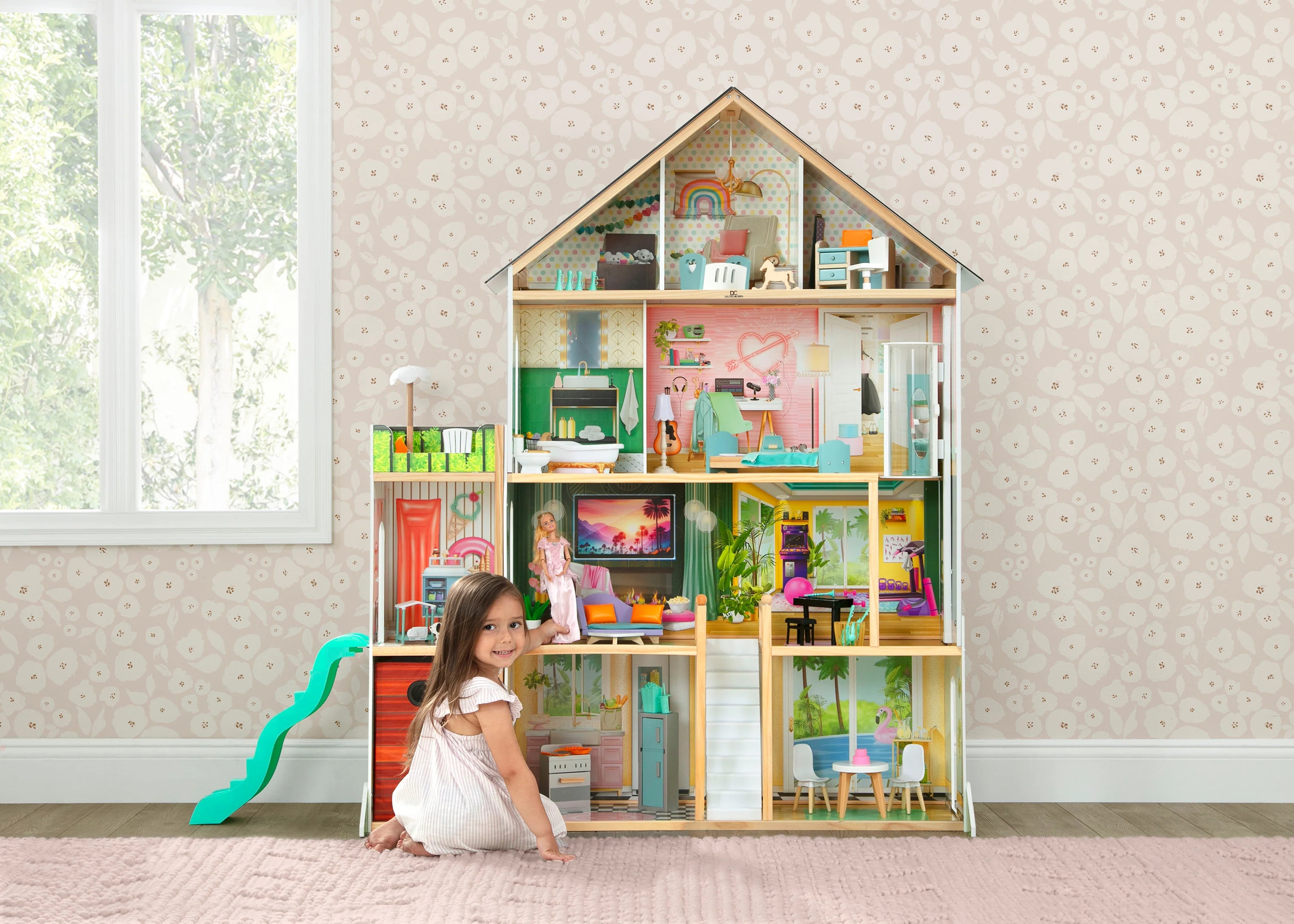 Deluxe Maui Dollhouse - Image 16