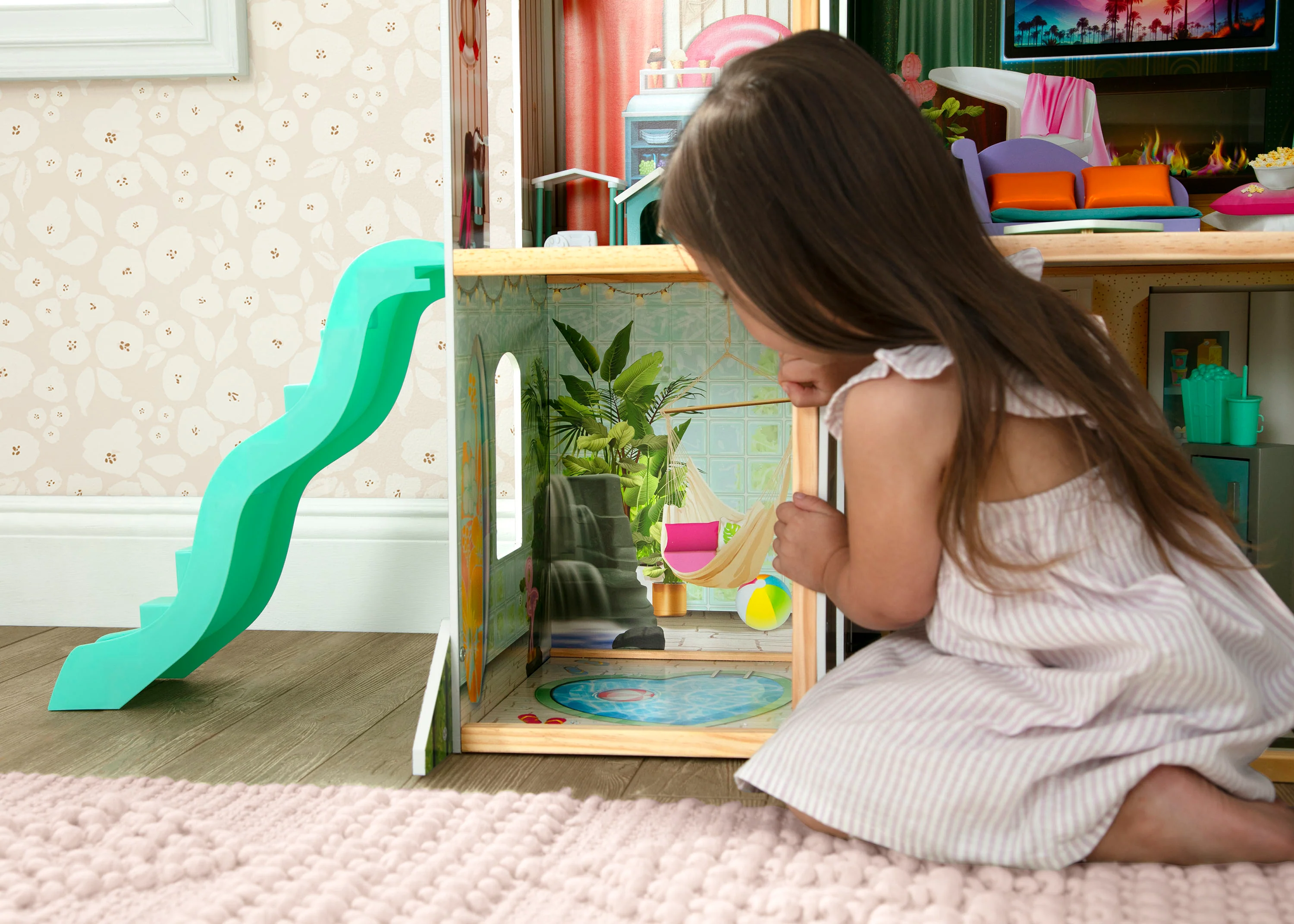 Deluxe Maui Dollhouse - Image 18