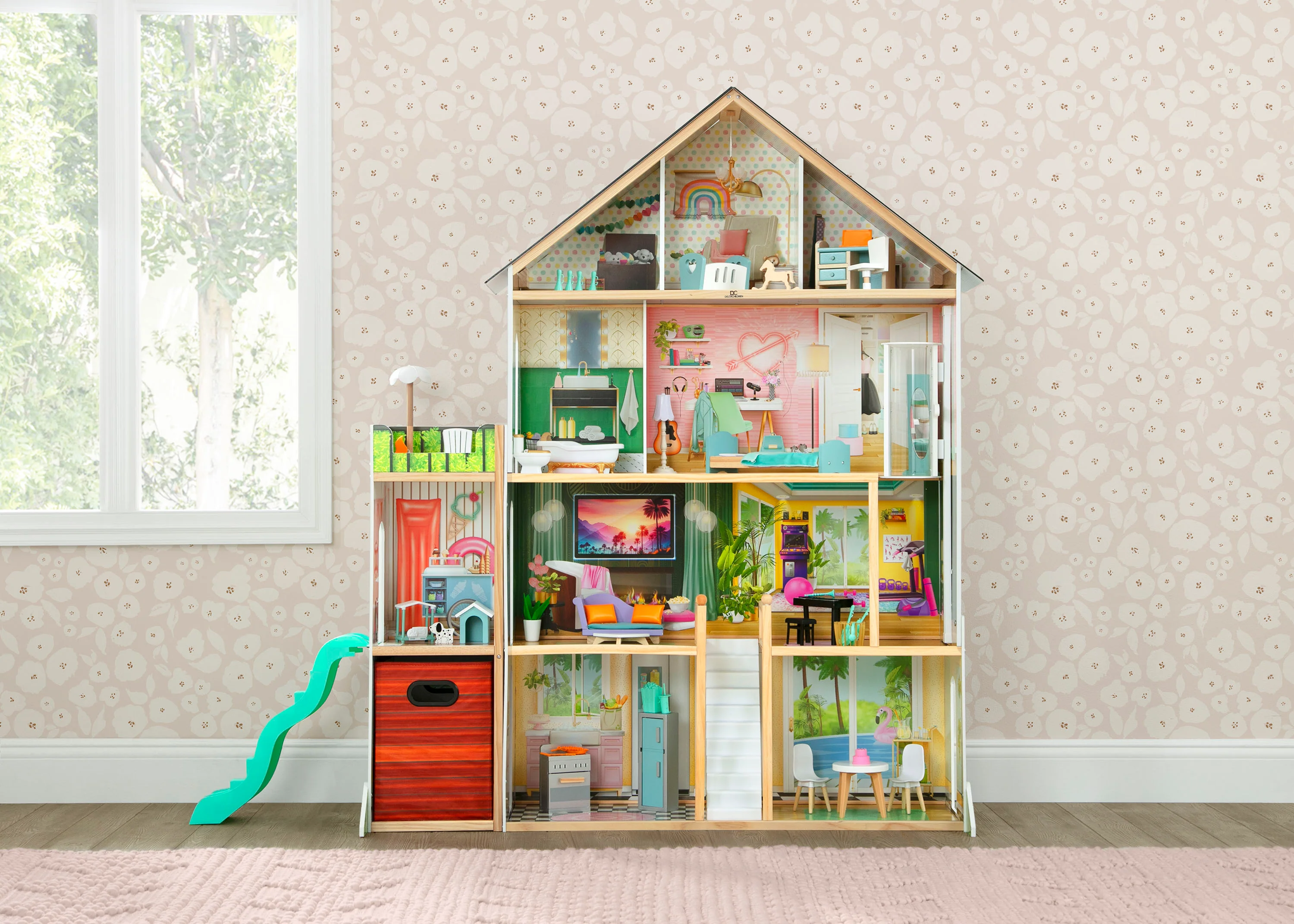 Deluxe Maui Dollhouse - Image 28