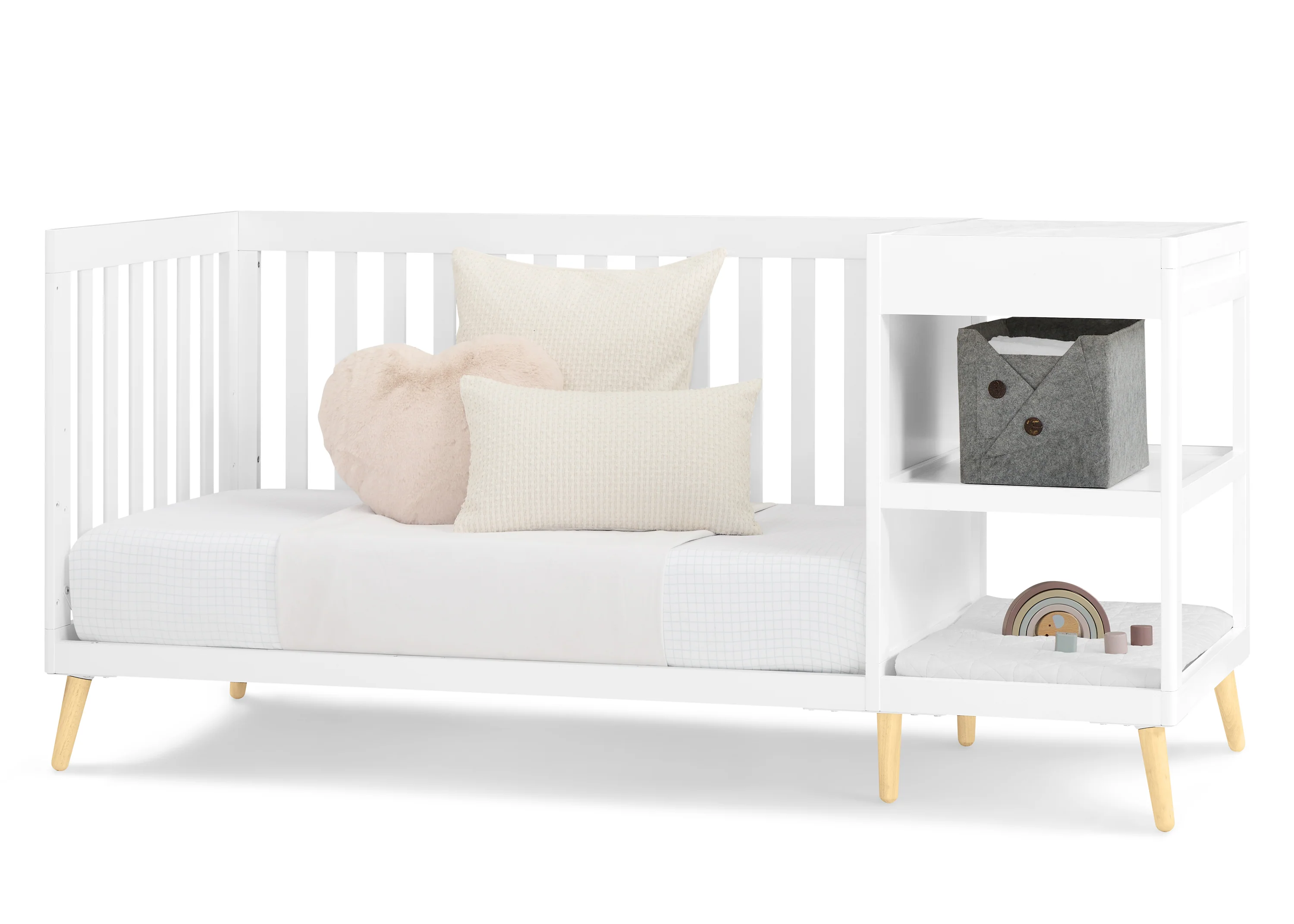 Essex 4-in-1 Convertible Crib and Changer - Image 11
