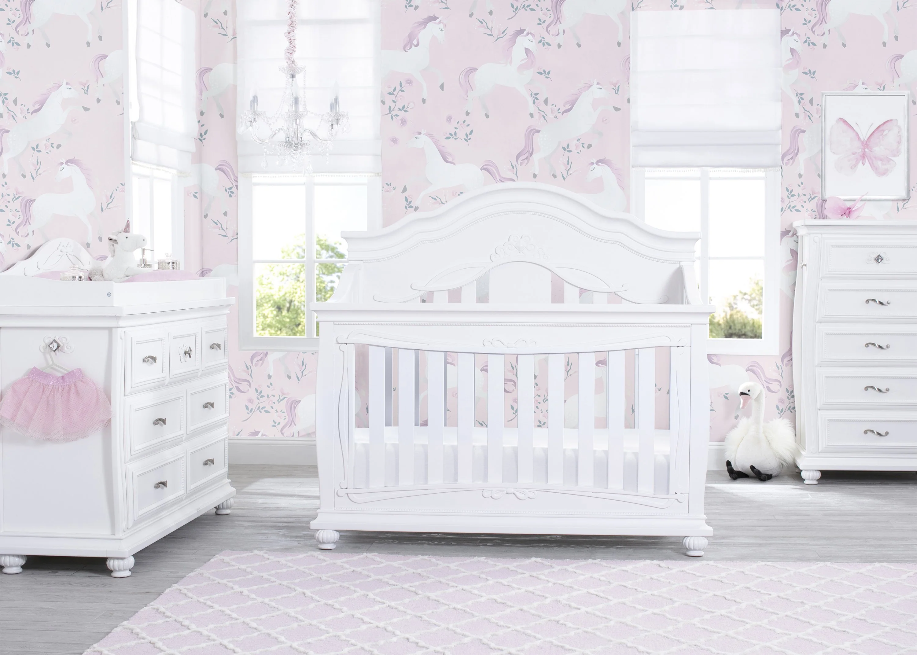 Fairytale 5-in-1 Convertible Crib with Conversion Rails - Image 2