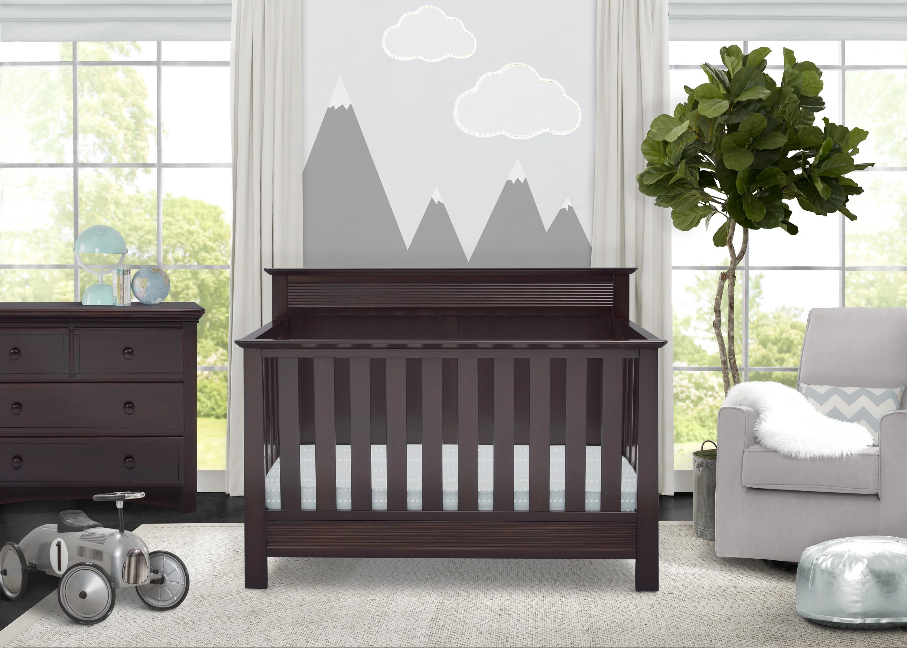 Fall River 4-in-1 Convertible Crib - Image 15