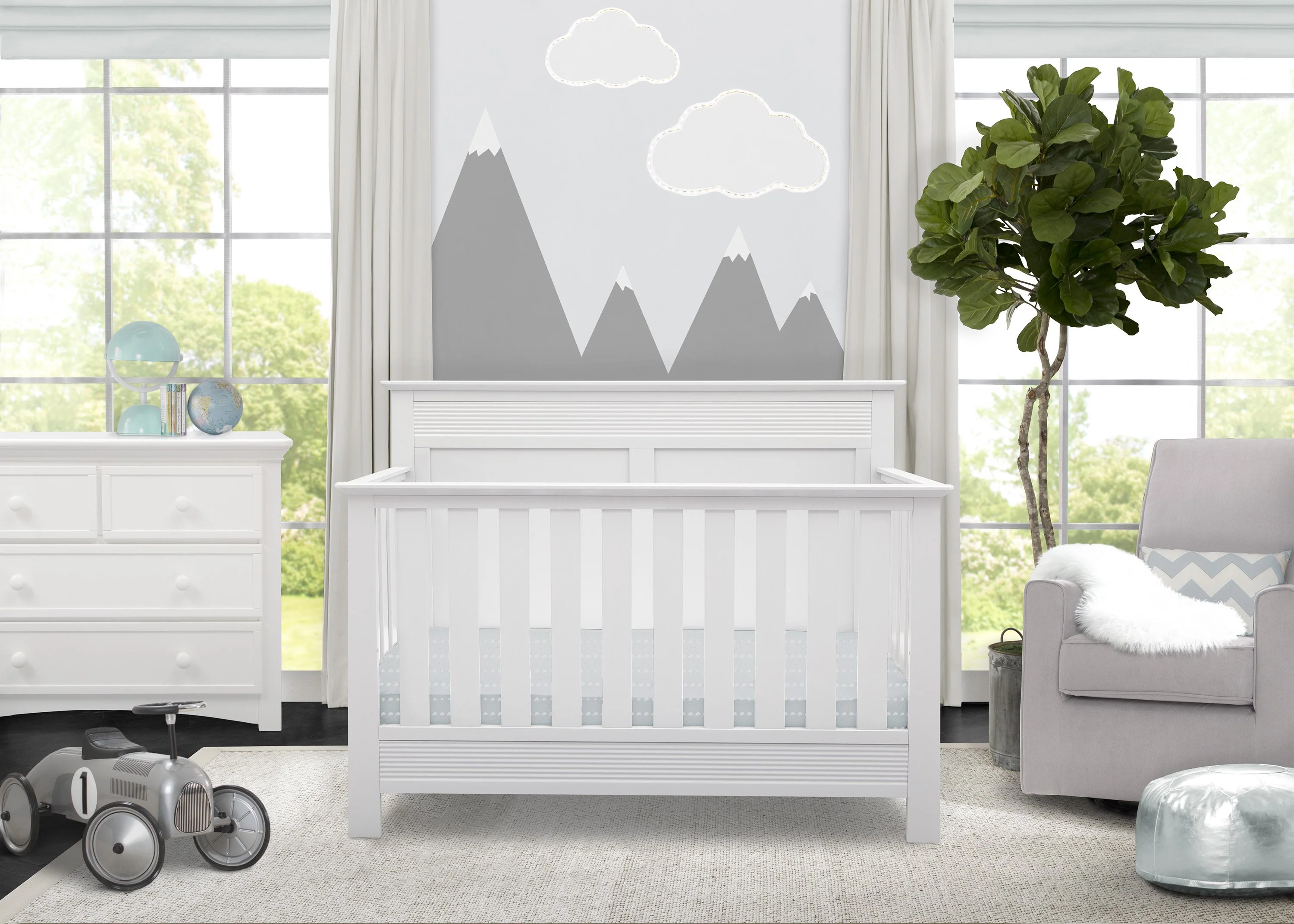 Fall River 4-in-1 Convertible Crib - Image 9