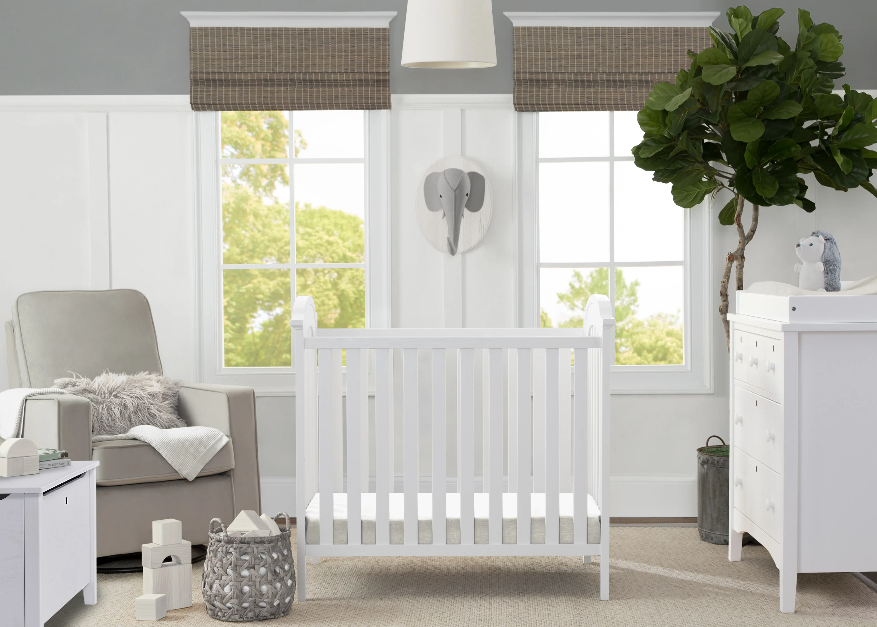 Farmhouse Mini Baby Crib with 2.75-inch Mattress - Image 10