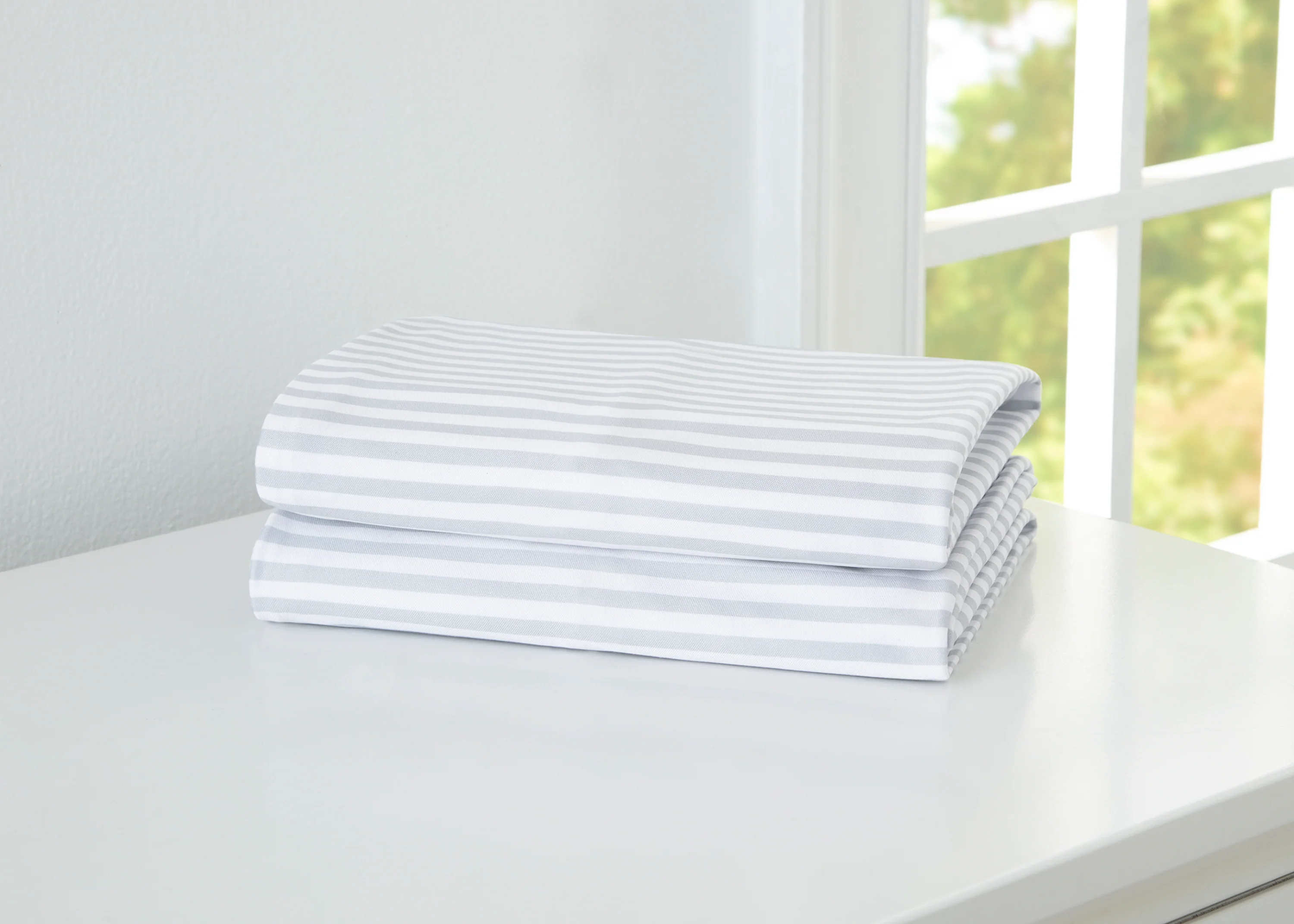 Fitted Bassinet Sheet Set, 2-Pack - Compatible with the Following Delta Children Bassinet: 25575
