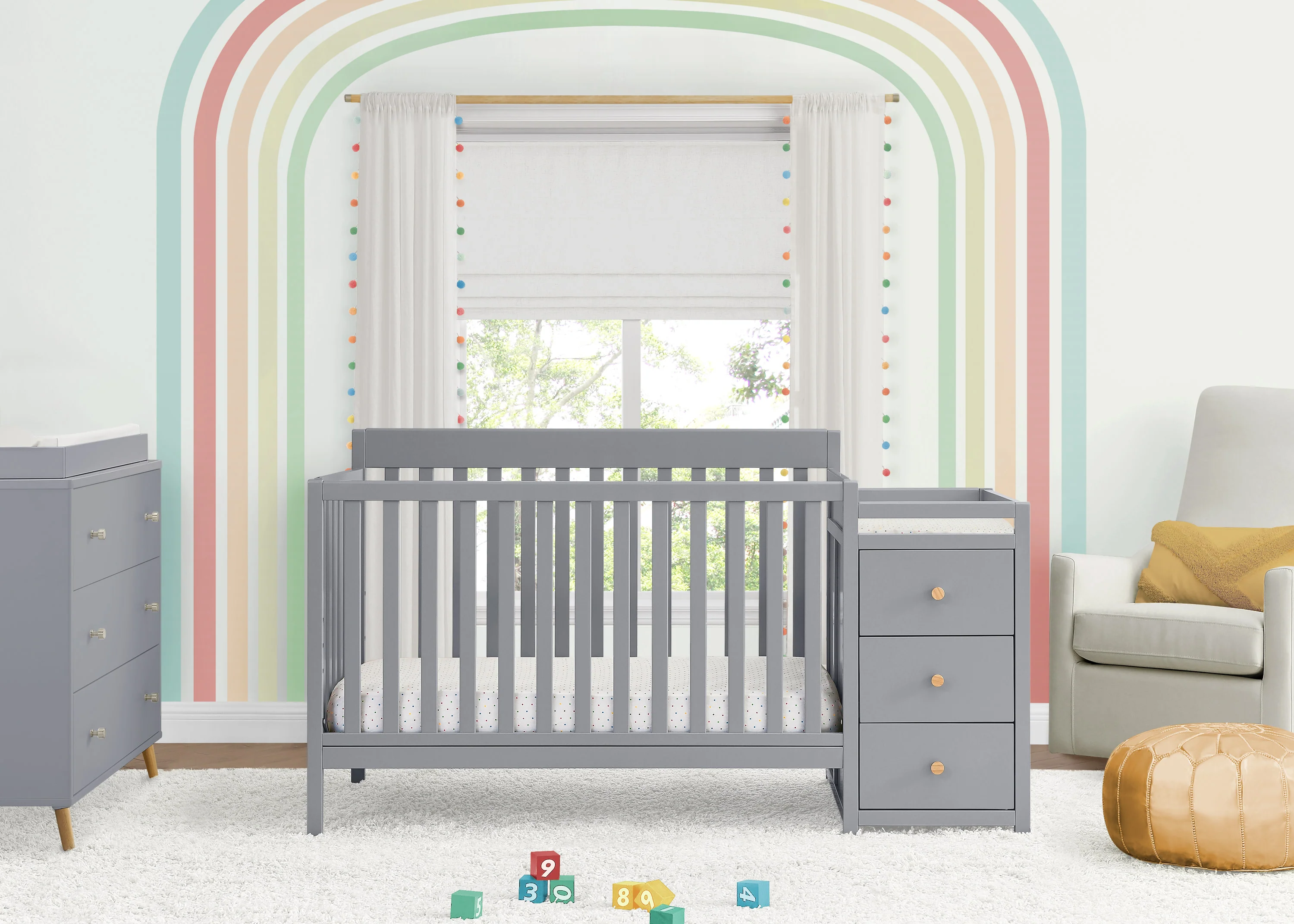 Flynn 5-in-1 Convertible Crib and Changer - Image 12