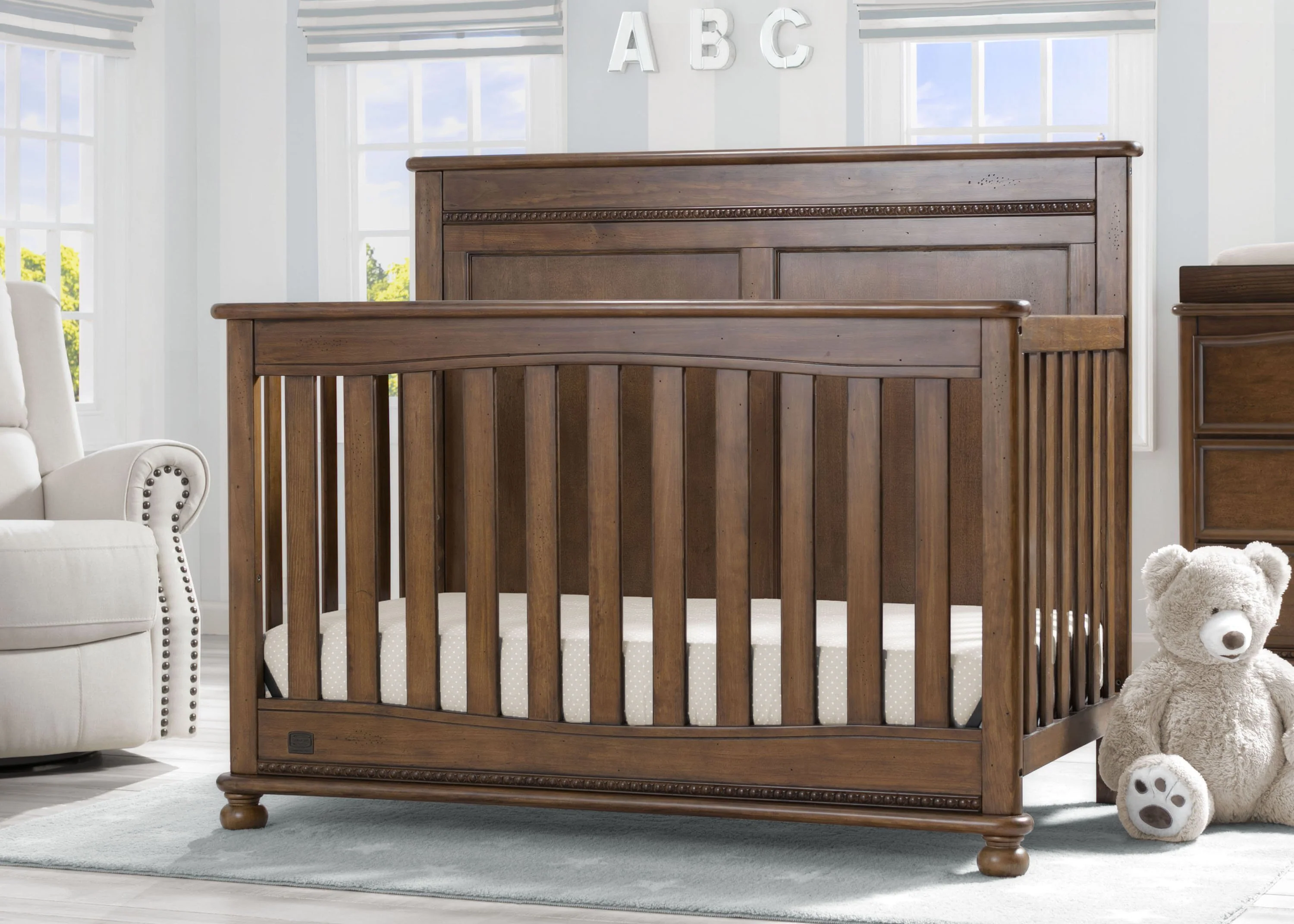 Fontana 4-in-1 Convertible Crib - Image 15