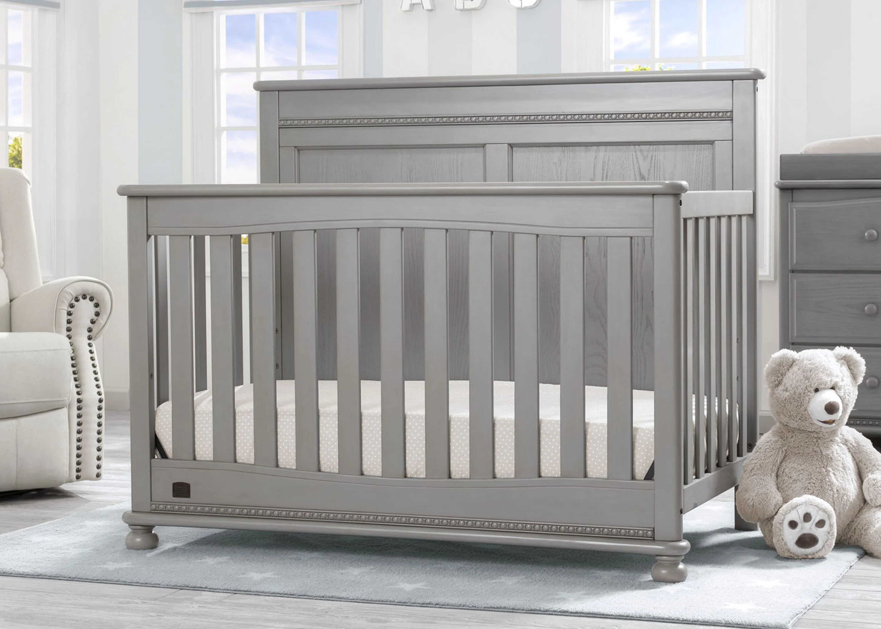 Fontana 4-in-1 Convertible Crib - Image 8