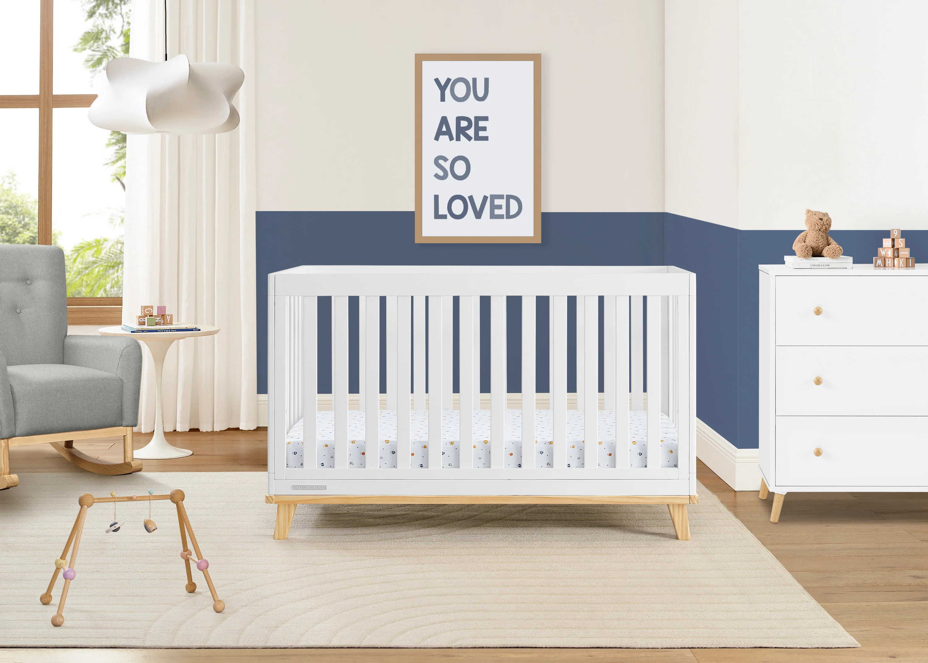 Frankie 4-in-1 Convertible Crib - Image 18