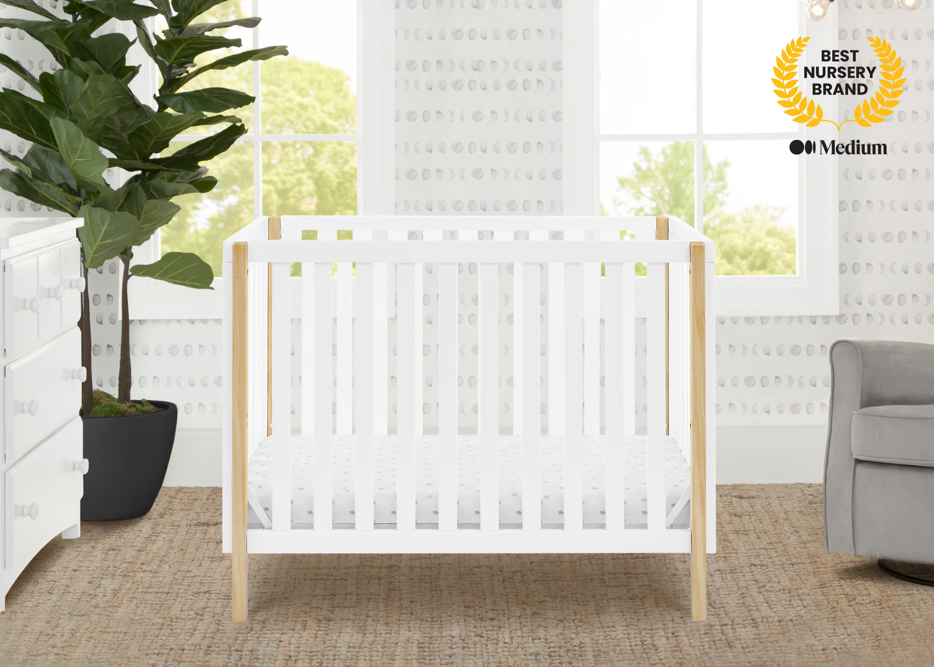 Gio Mini Crib with 2.75-Inch Mattress - Image 2