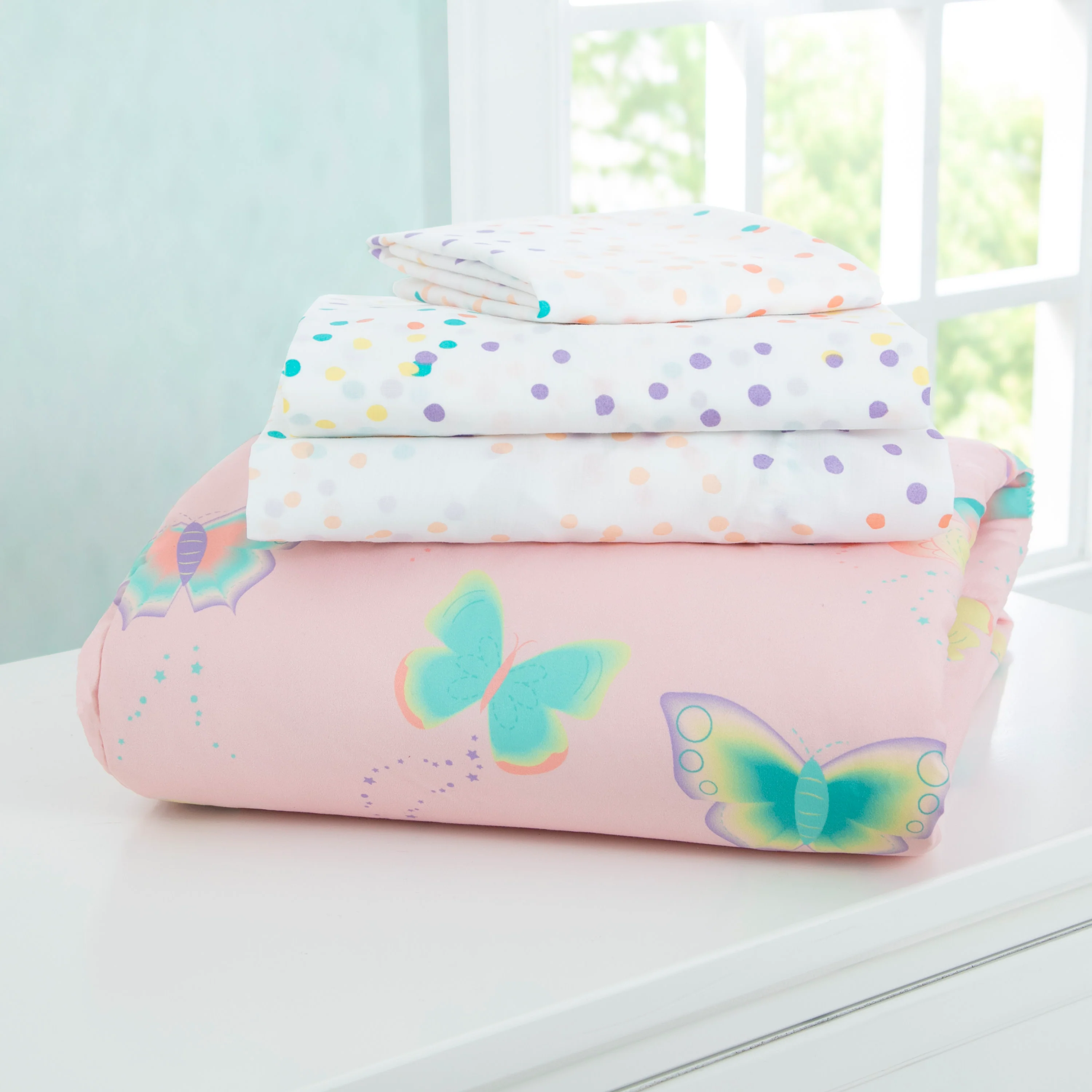 Girls 4-Piece Toddler Bedding Set - Image 12