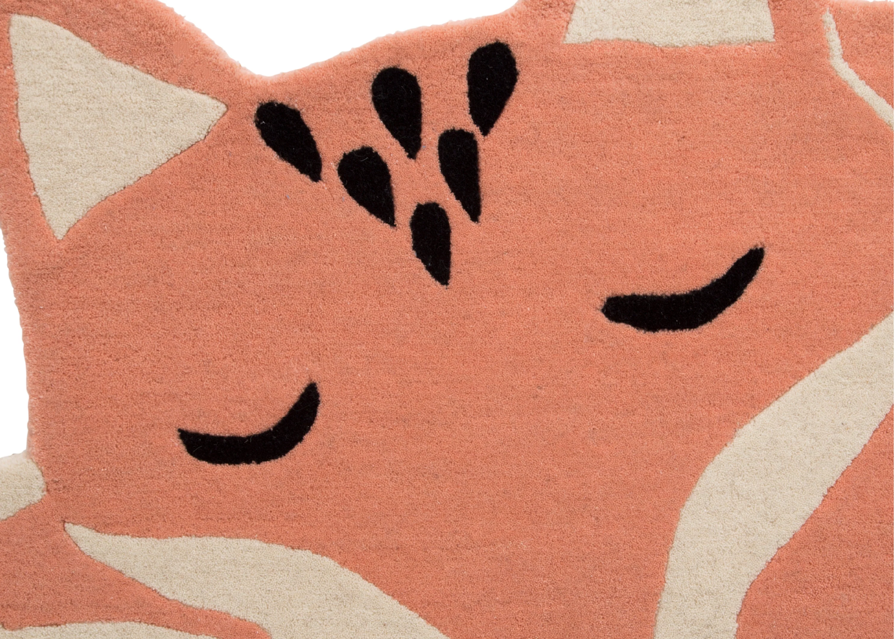 Hand-Tufted 100% Wool Fox Rug - Image 3